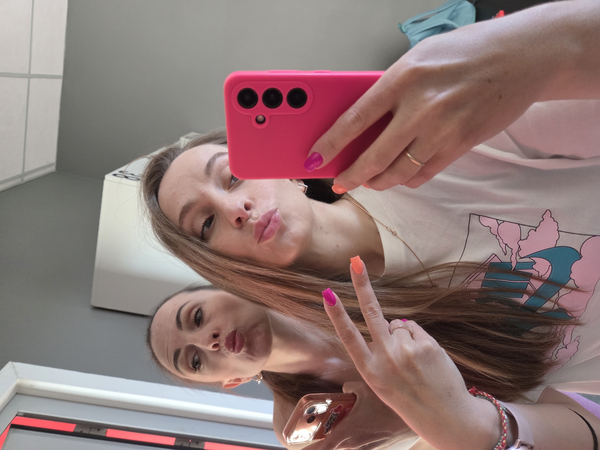 Women take selfies in Birobidzhan indoor facilities
