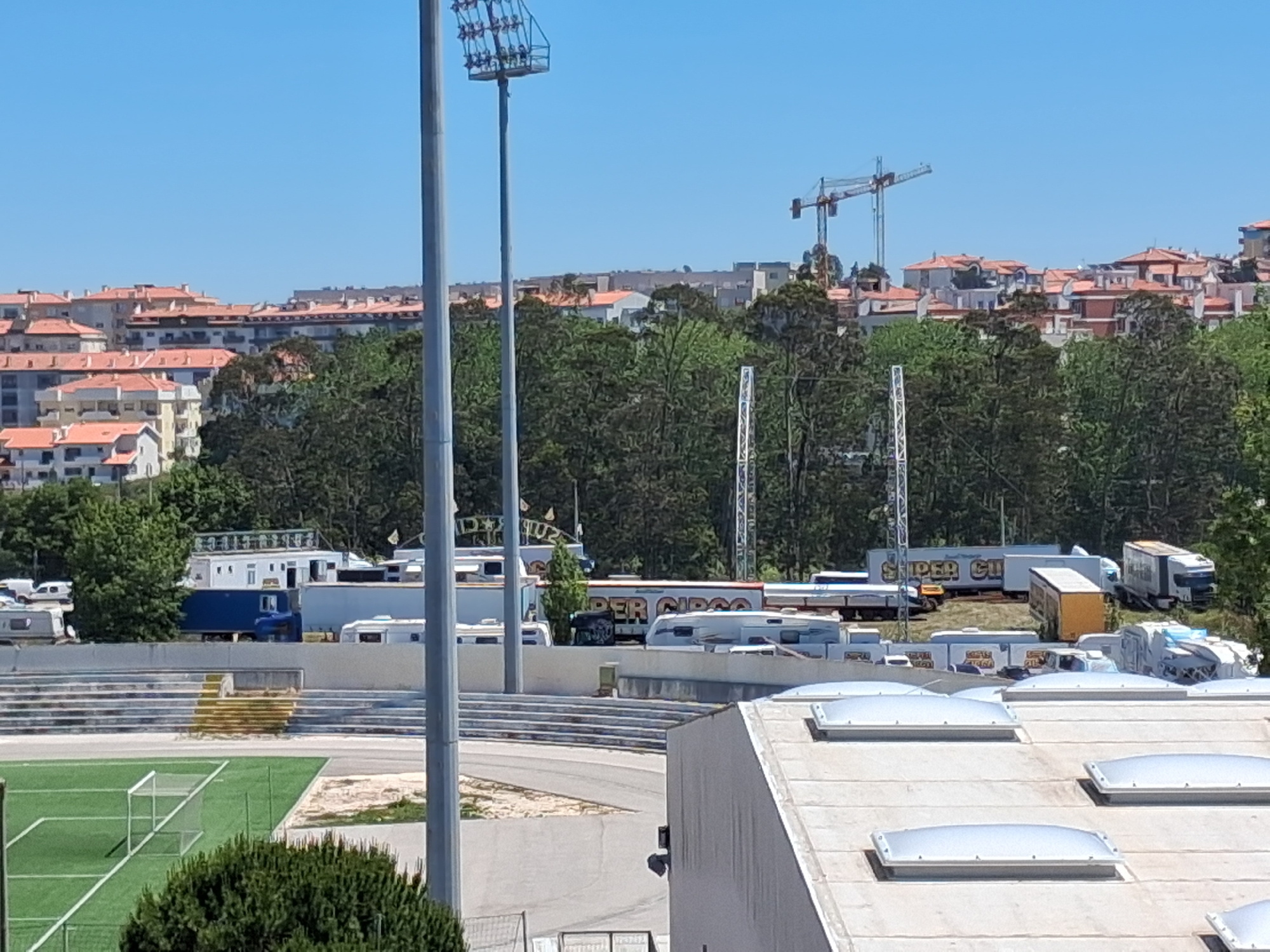 Soccer facility with stadium seating observed in Figueira da Foz
