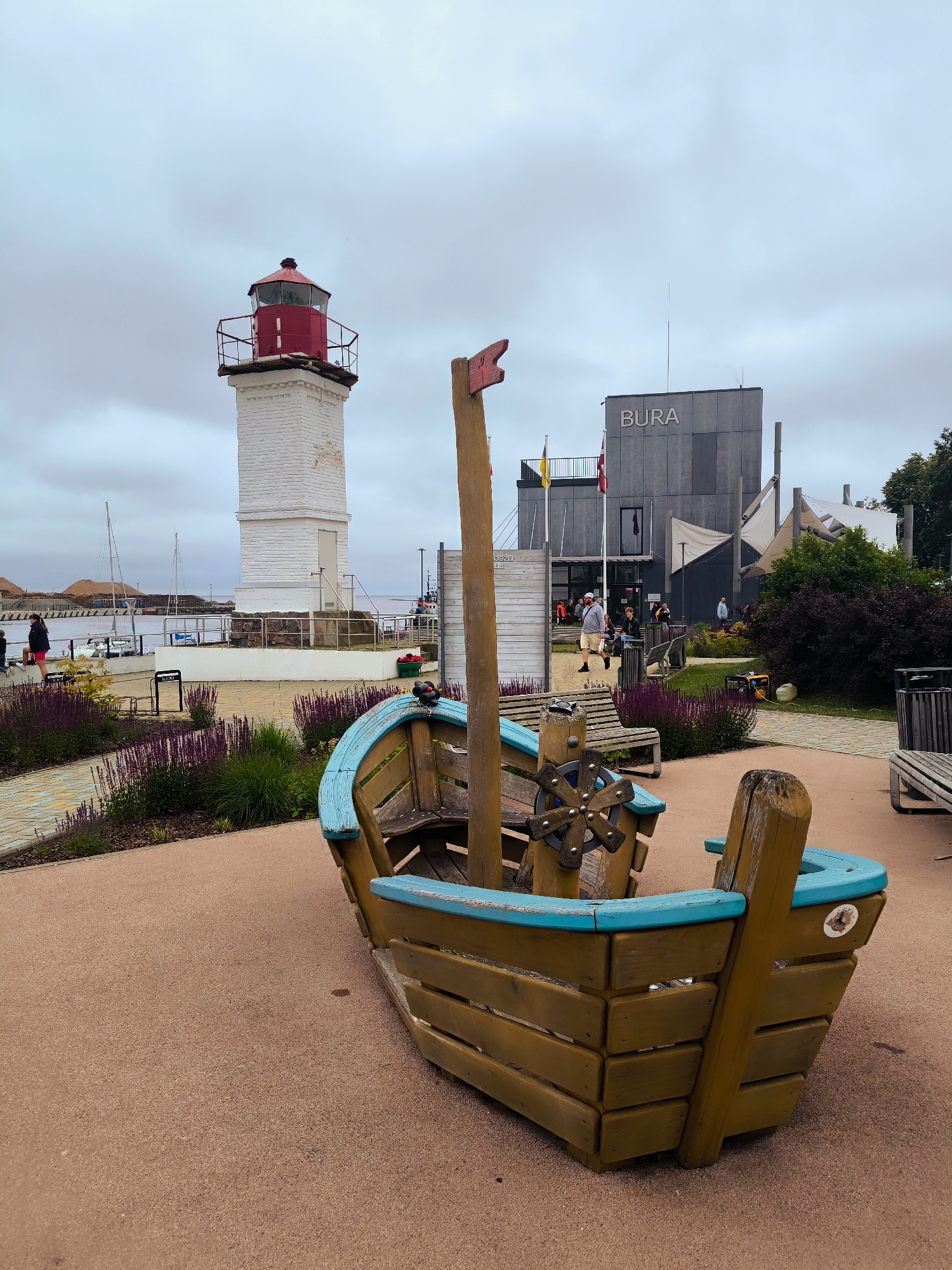 Positivus Festival kicks off beside Salacgrīva's lighthouse