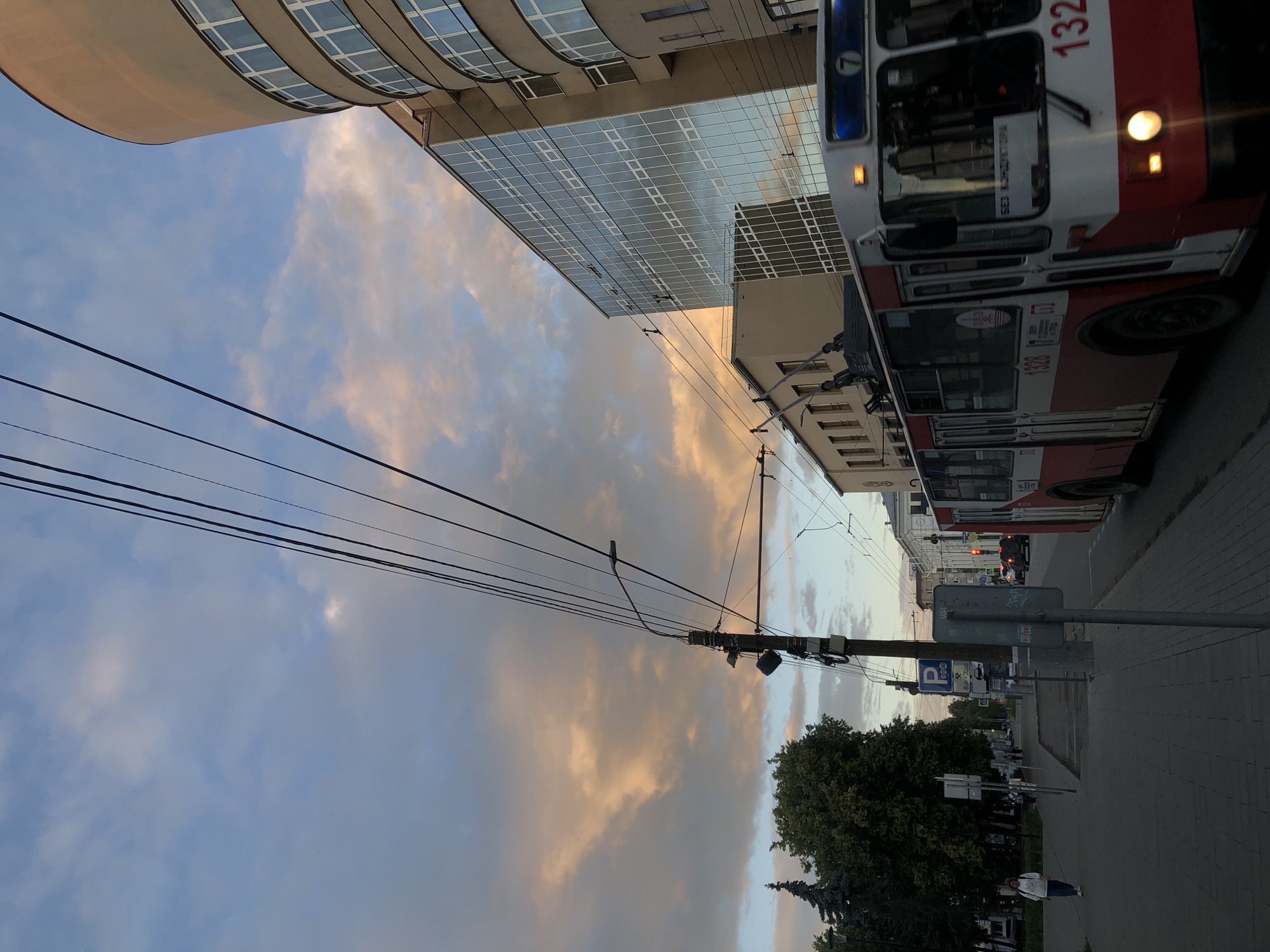 Evening around Izhevsk: city streets, landmarks, and café portraits
