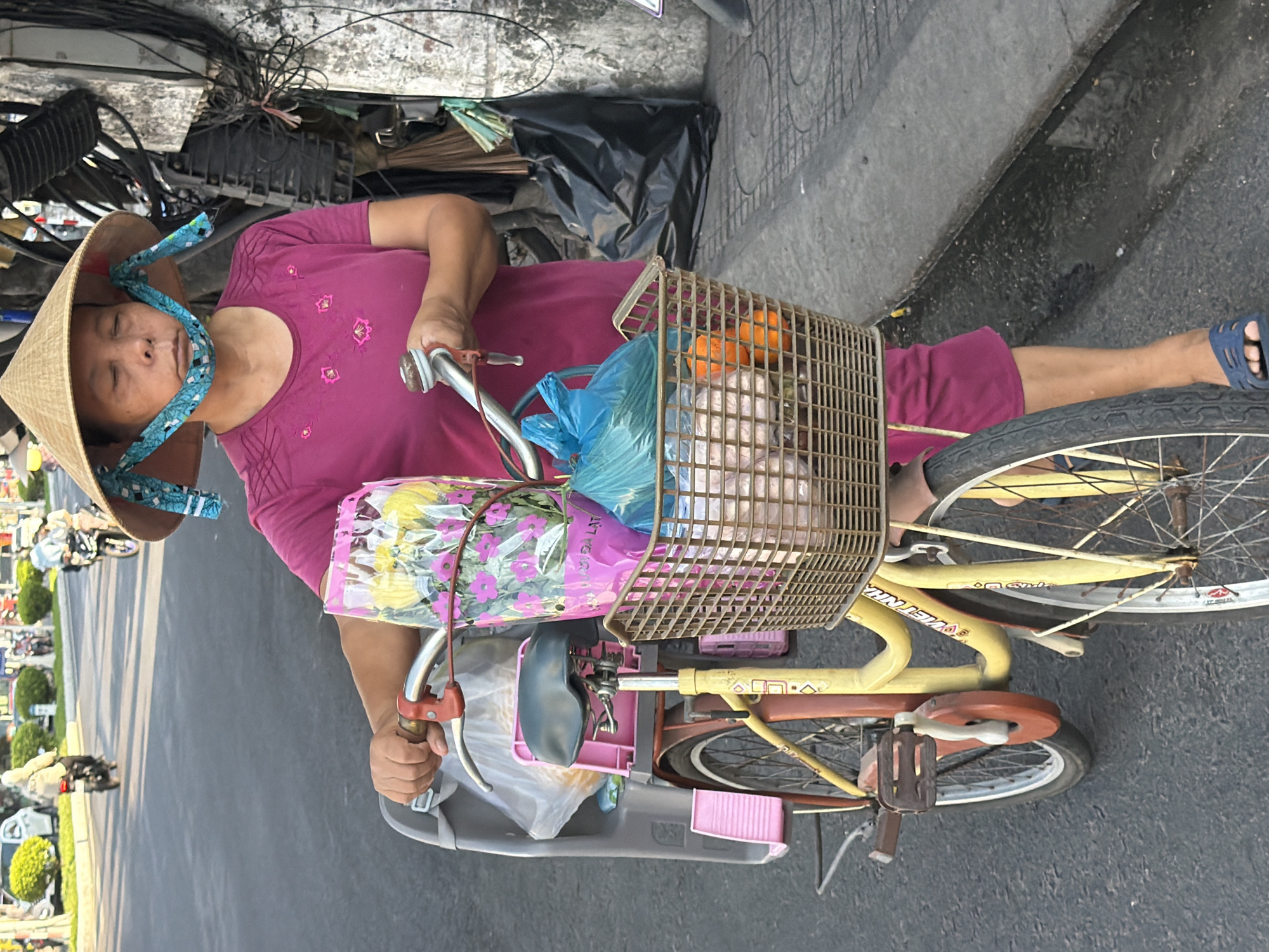 Street scenes and daily life in Bac Nha Trang Ward