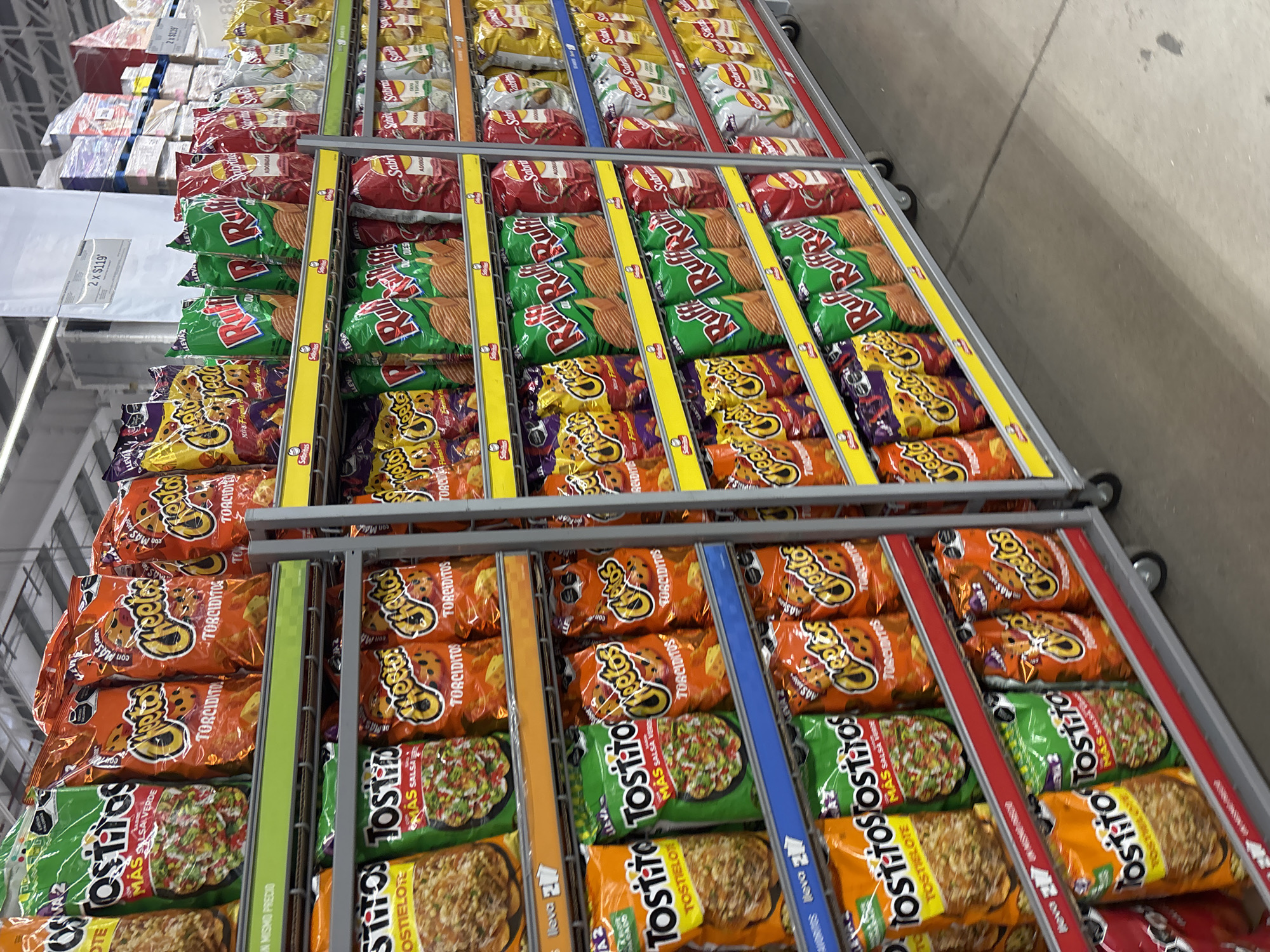 Retail displays documented at Sam's Club in Puebla, Mexico