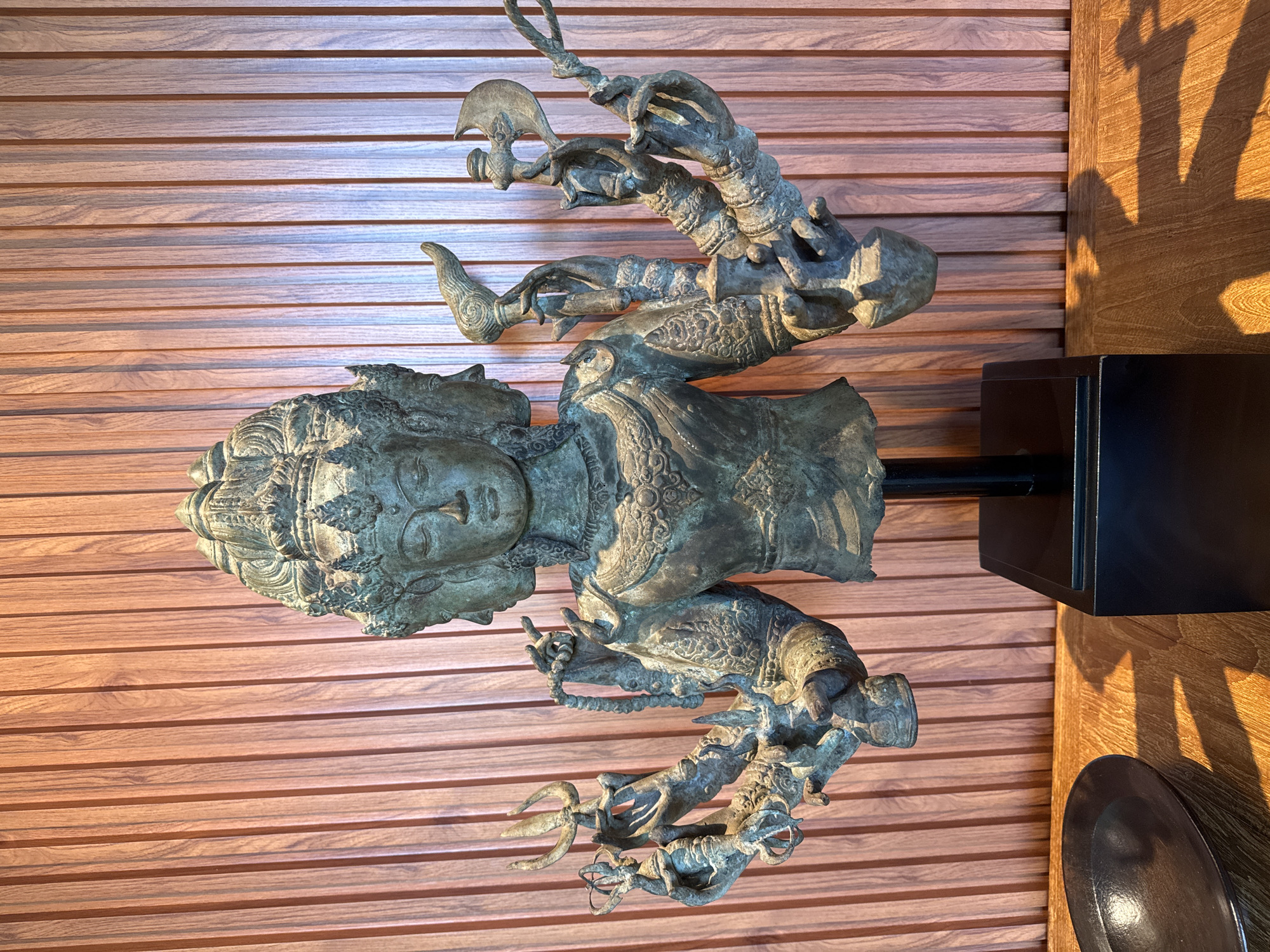 Cultural artifacts and tea demonstration observed in Ubud