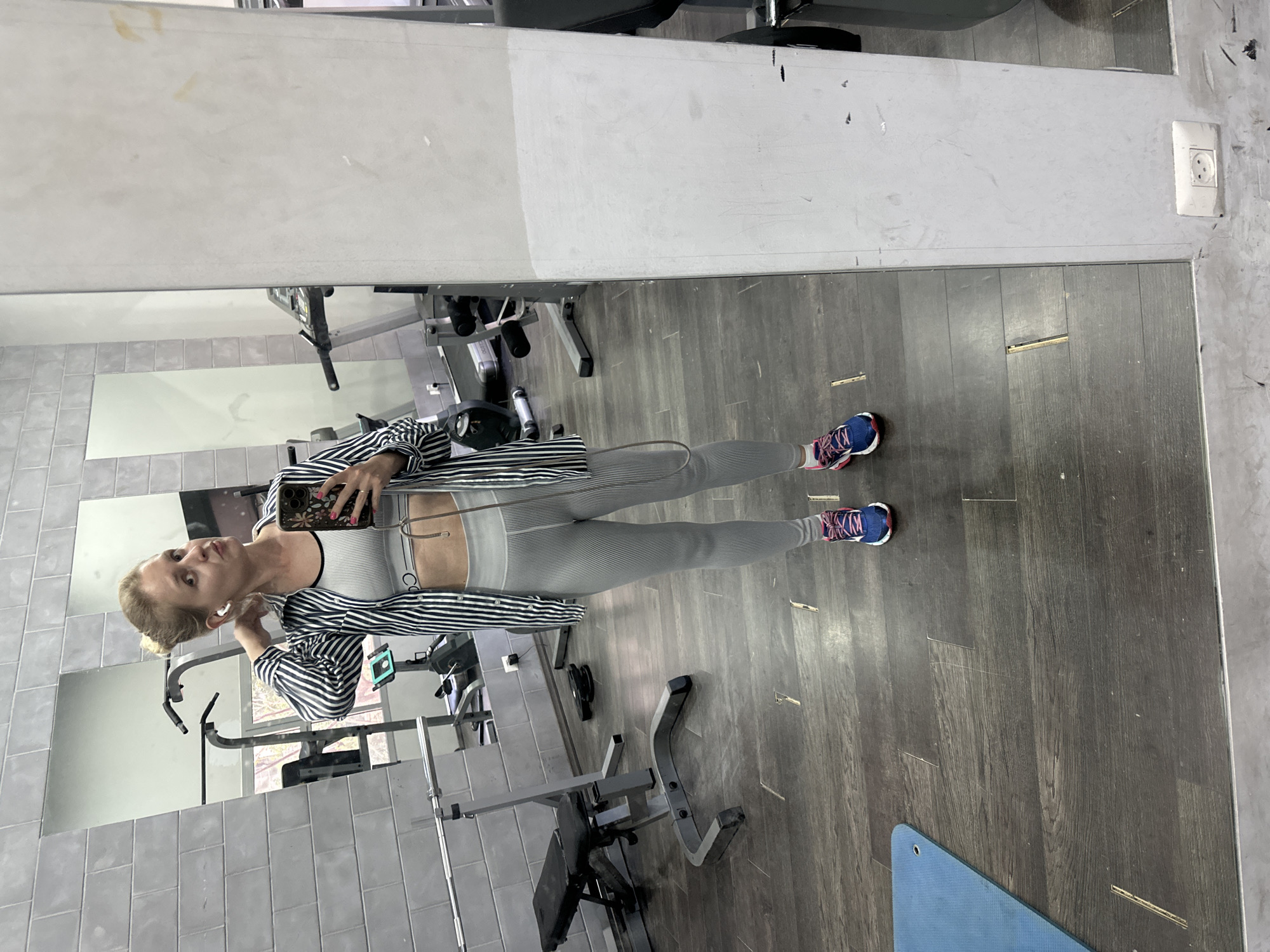 Family captures morning moments with young child in Petah Tikva