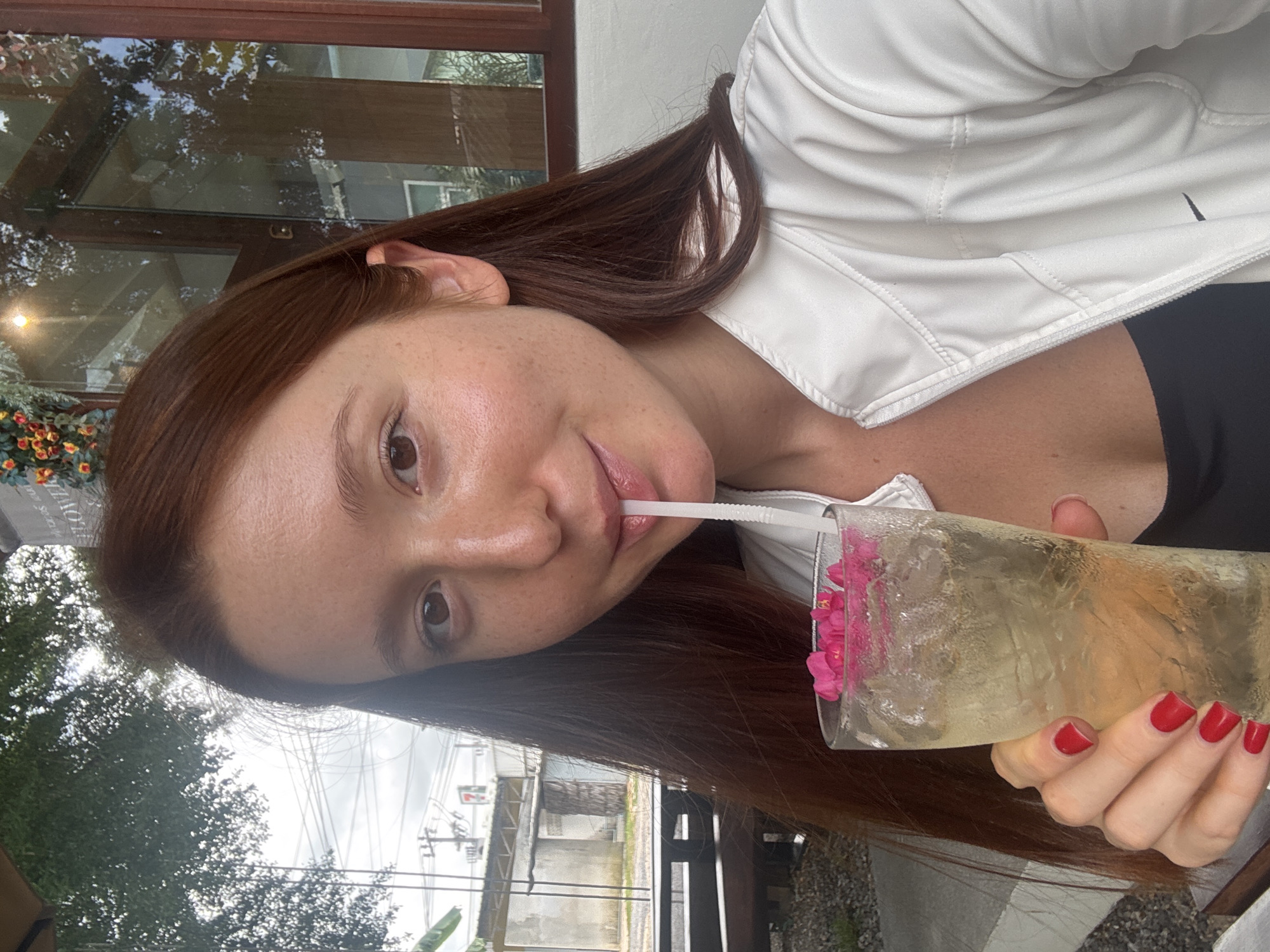Early morning dining experience documented at Thai restaurant