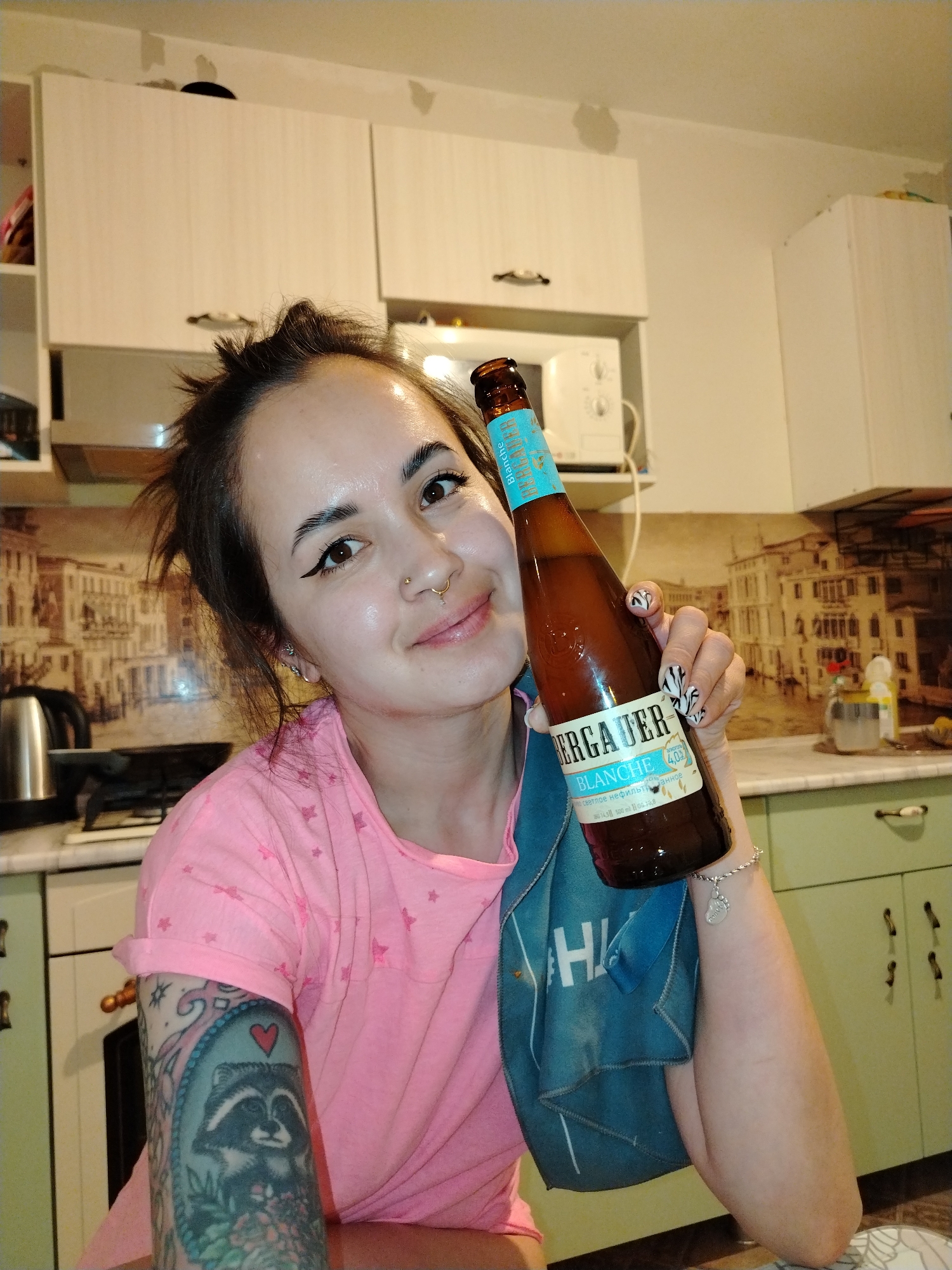 Woman documents evening with child in Russian home