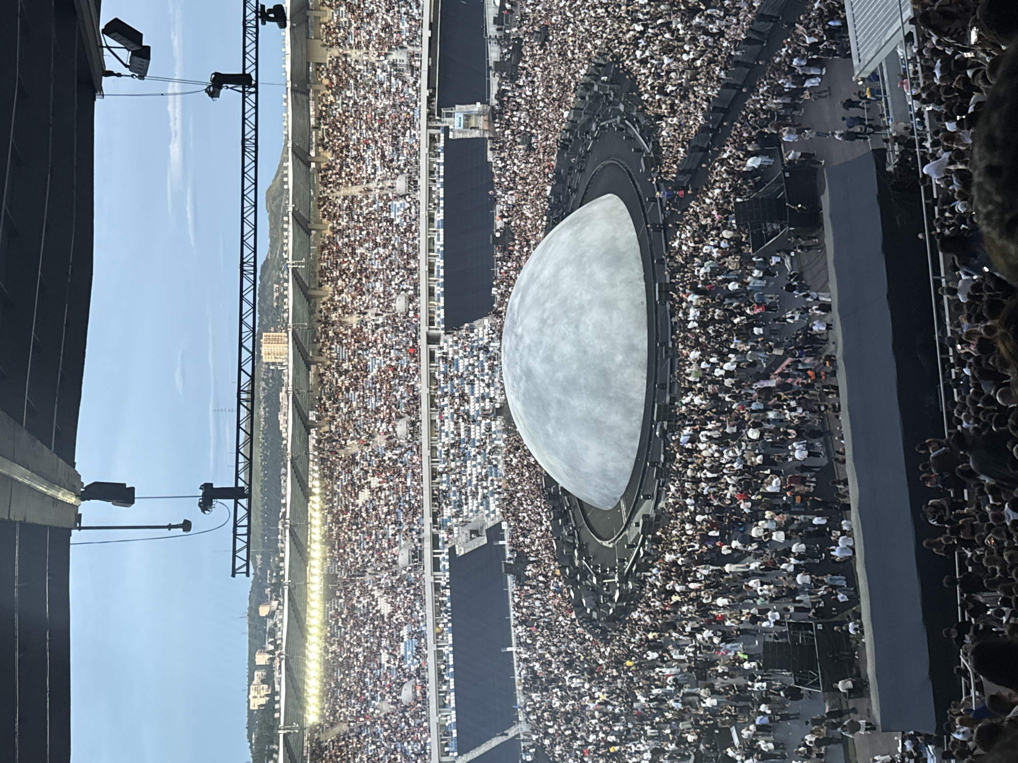 Major concert draws large crowd to Tbilisi stadium