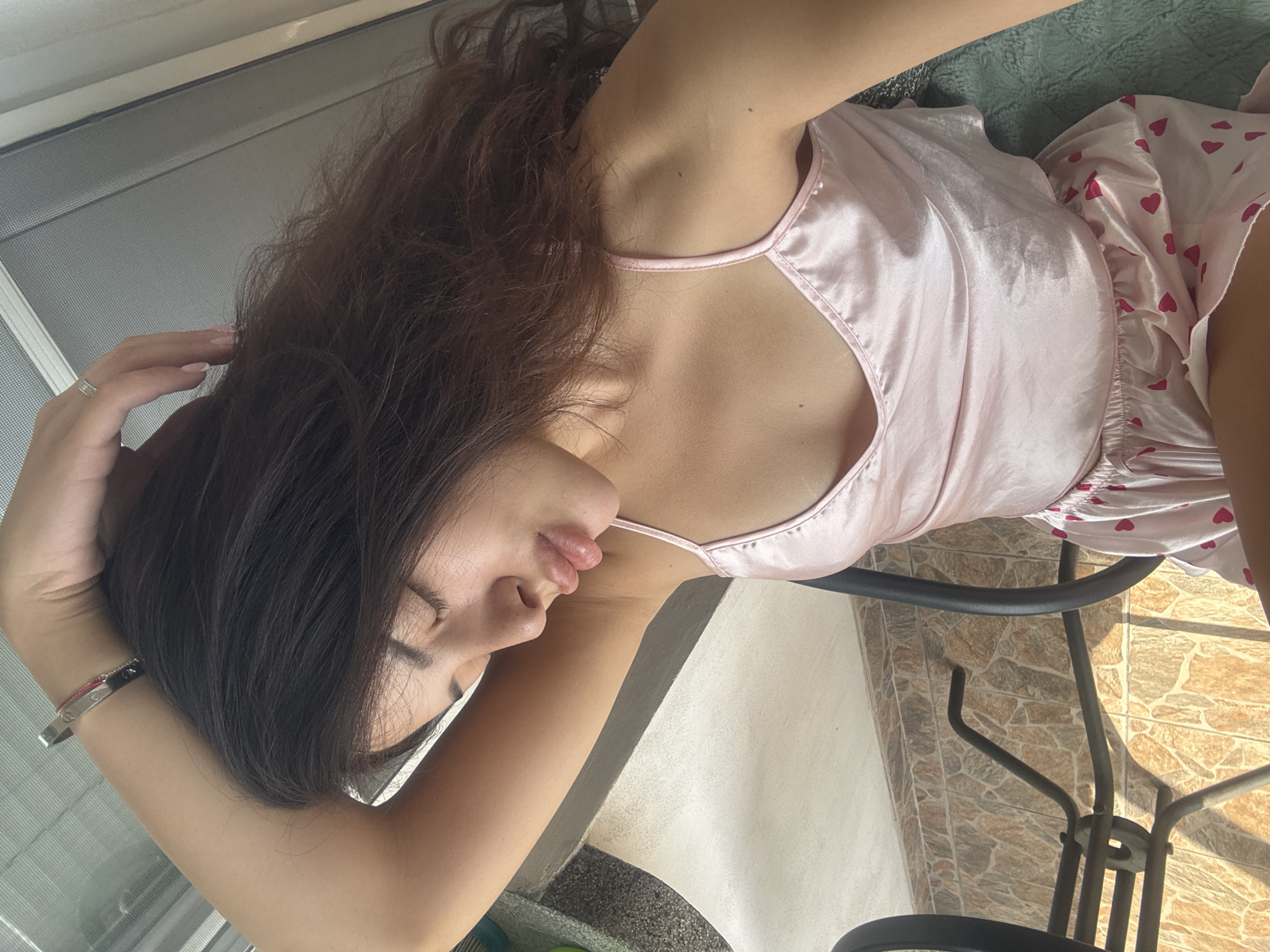 Lazy morning in Plovdiv with a sleeping spaniel and pink satin vibes