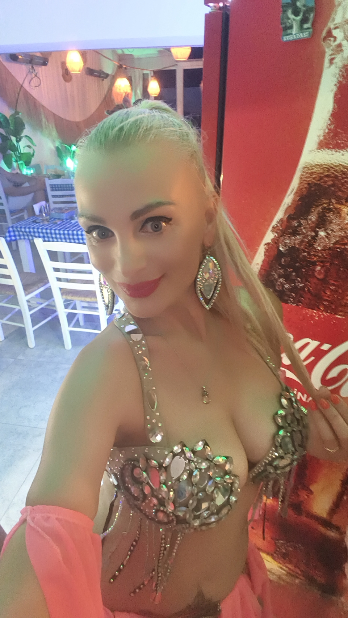 Night out in Kuşadası: dancing, belly dance costume, outdoor dining