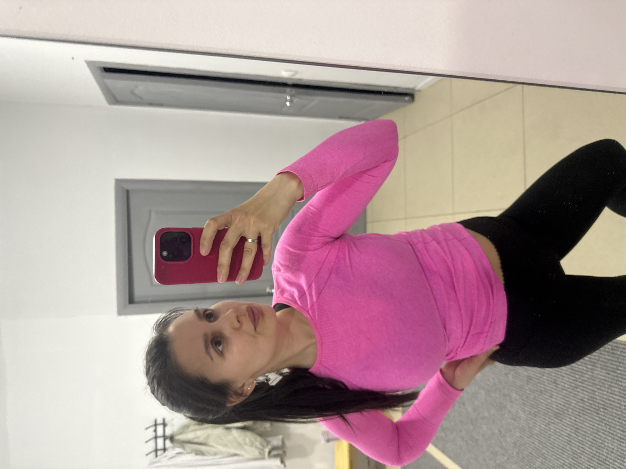 Woman documents daily activities through selfies in Chaikovsky, Russia