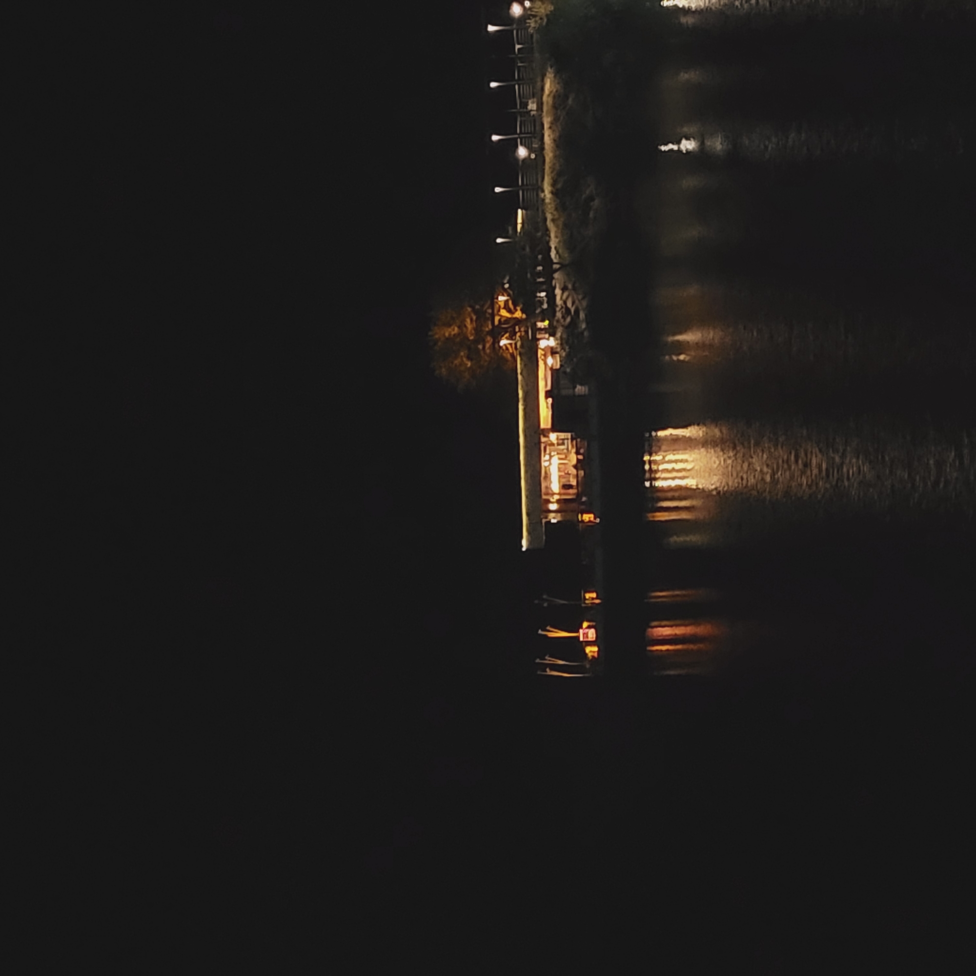 Nighttime observations recorded in Catamarca, Argentina include waterfront lights