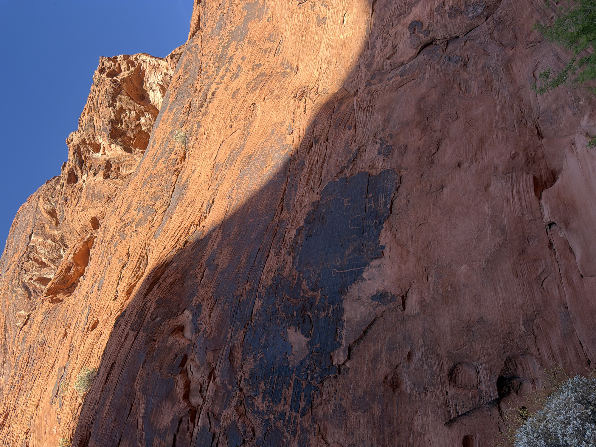 Tourist visits Valley of Fire State Park in Nevada