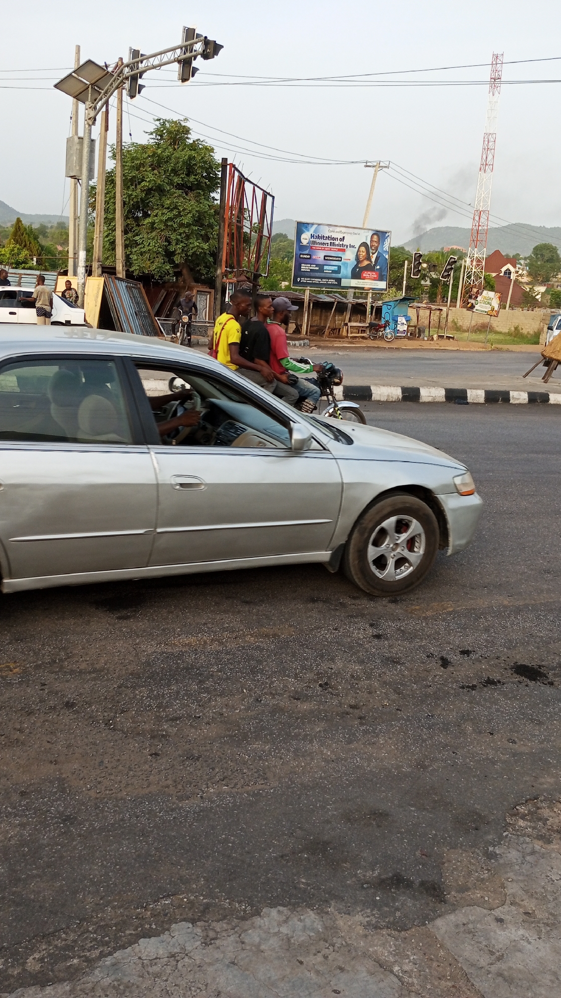 Morning street life documented across Lokoja, Nigeria