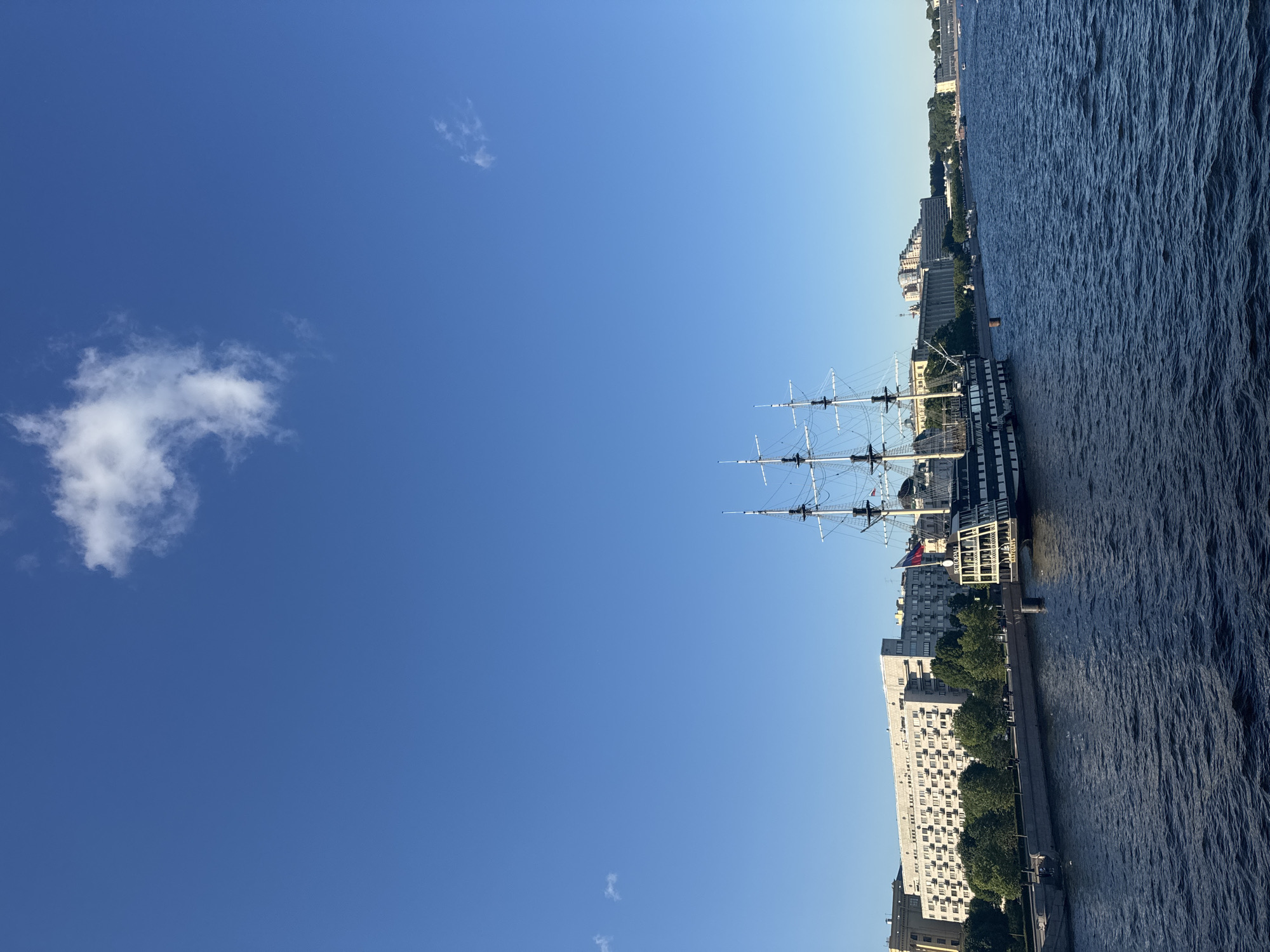 A laid-back summer afternoon in a Russian city