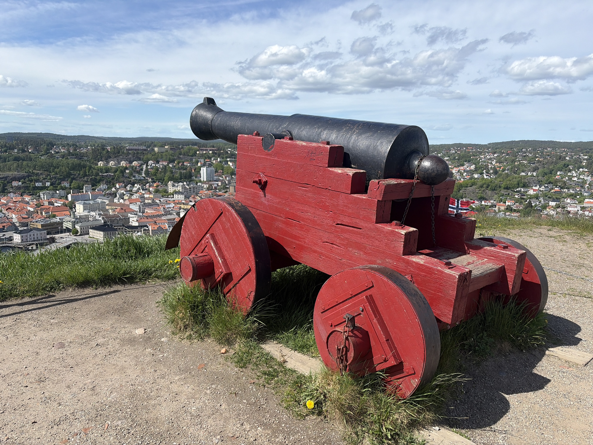 Historic cannon overlooks Halden cityscape from hilltop position