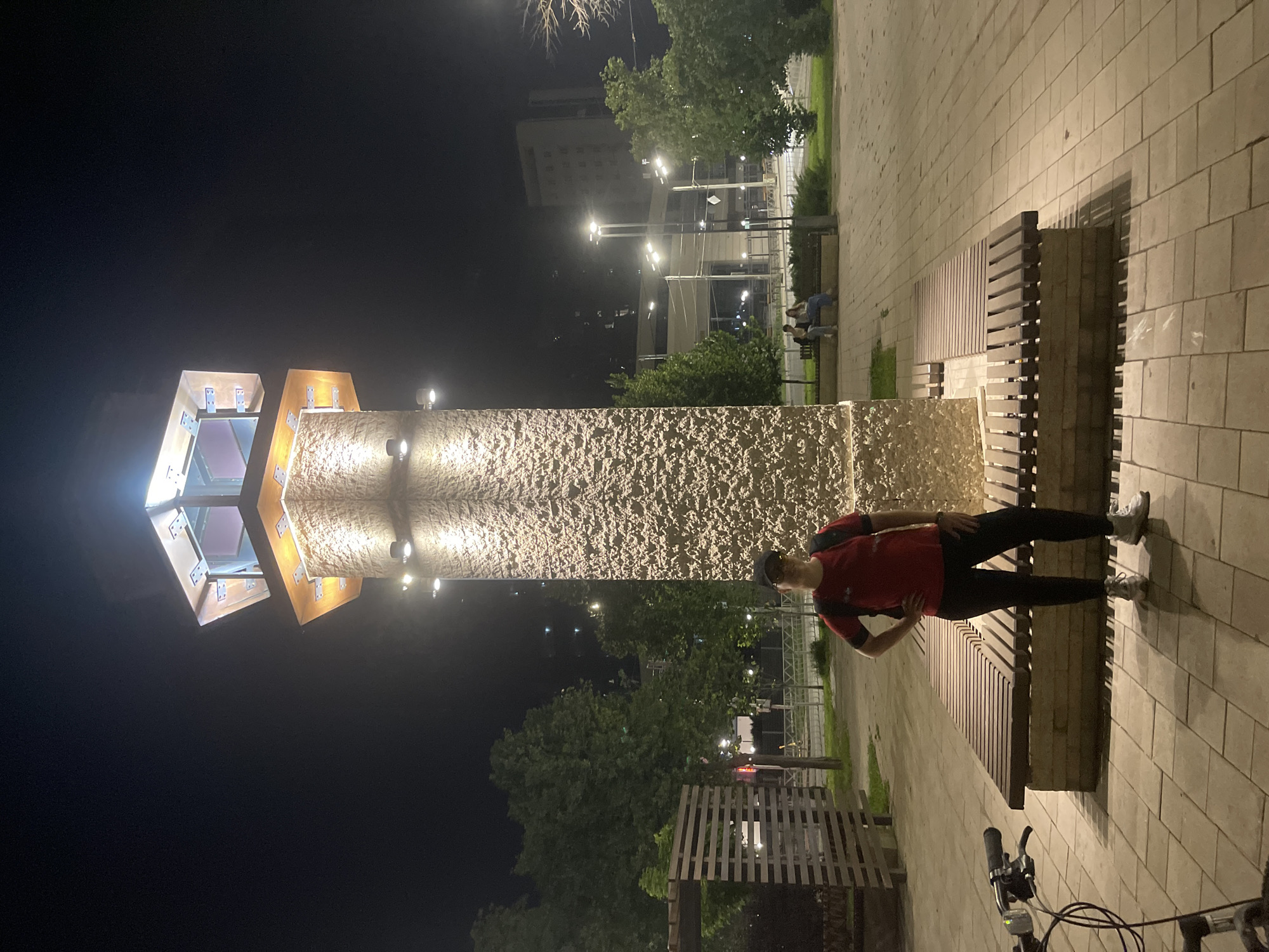 Evening hangout at Novokuybyshevsk's Russia My History landmark