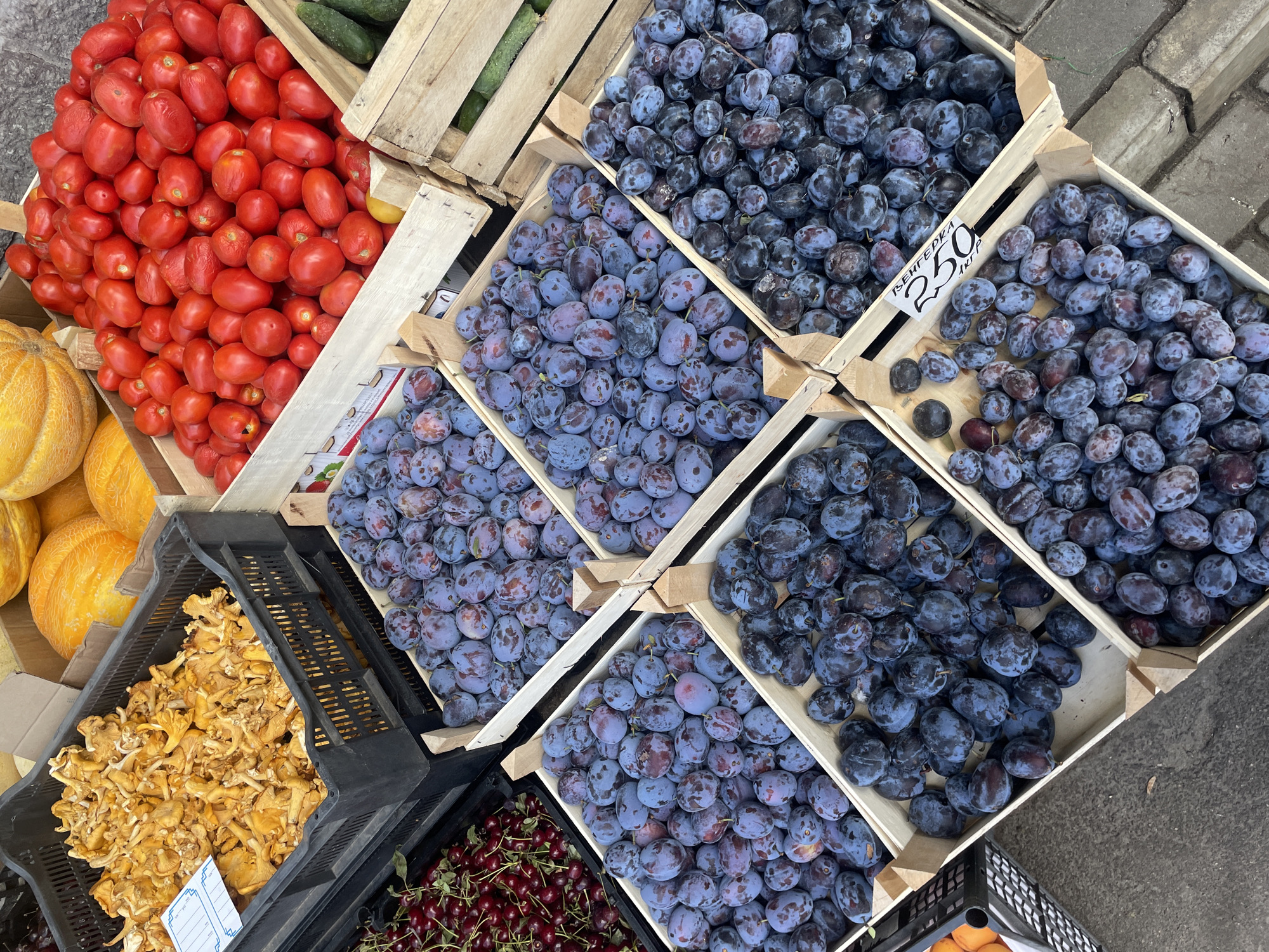 Summer market day in Pargolovo, fresh produce on full display