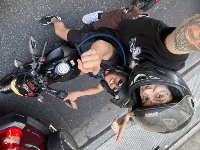 Motorcyclist's evening journey through Buenos Aires documented in seven memories