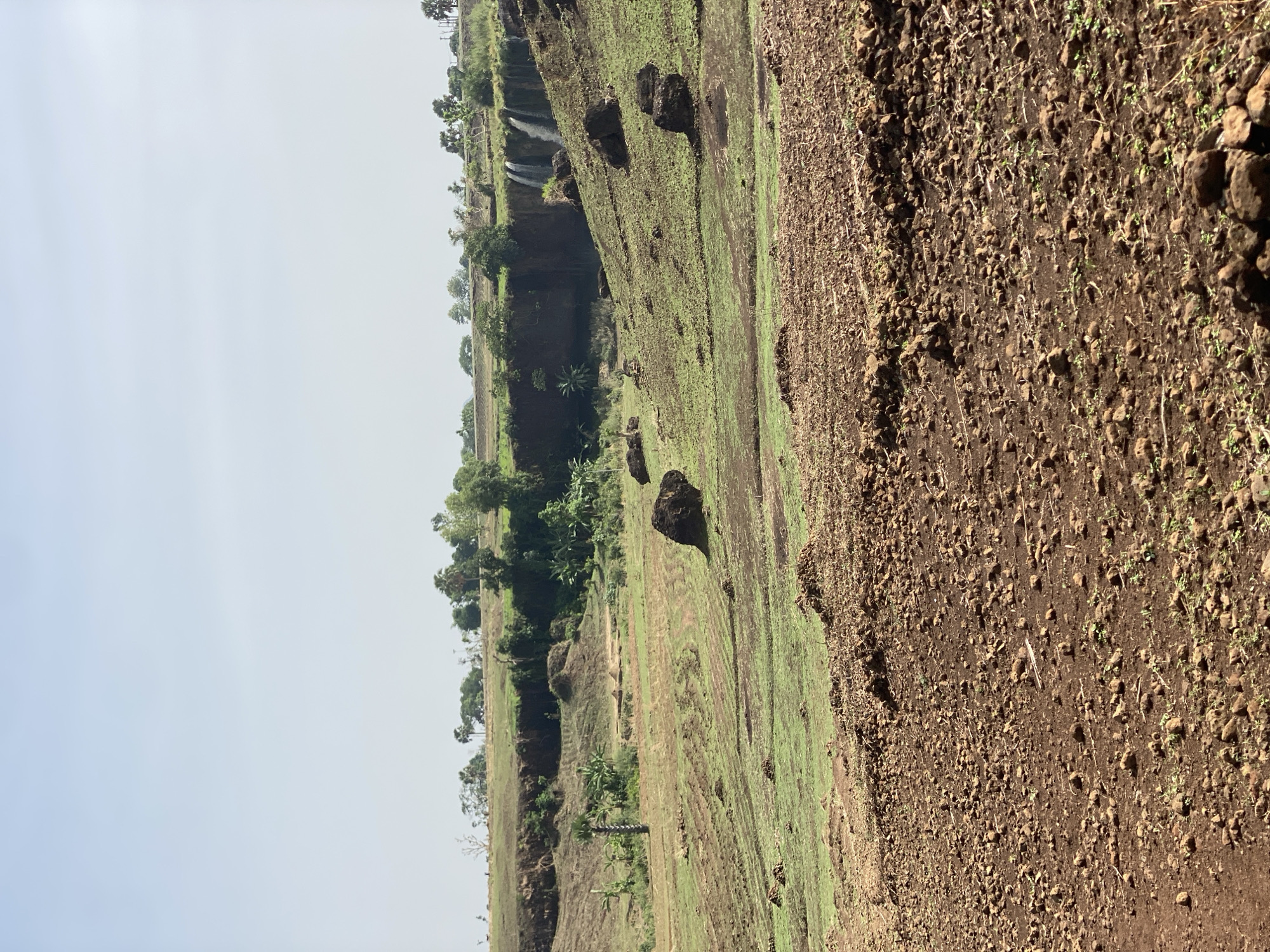 Rural Nigerian landscapes and waterfalls documented near Maigizo