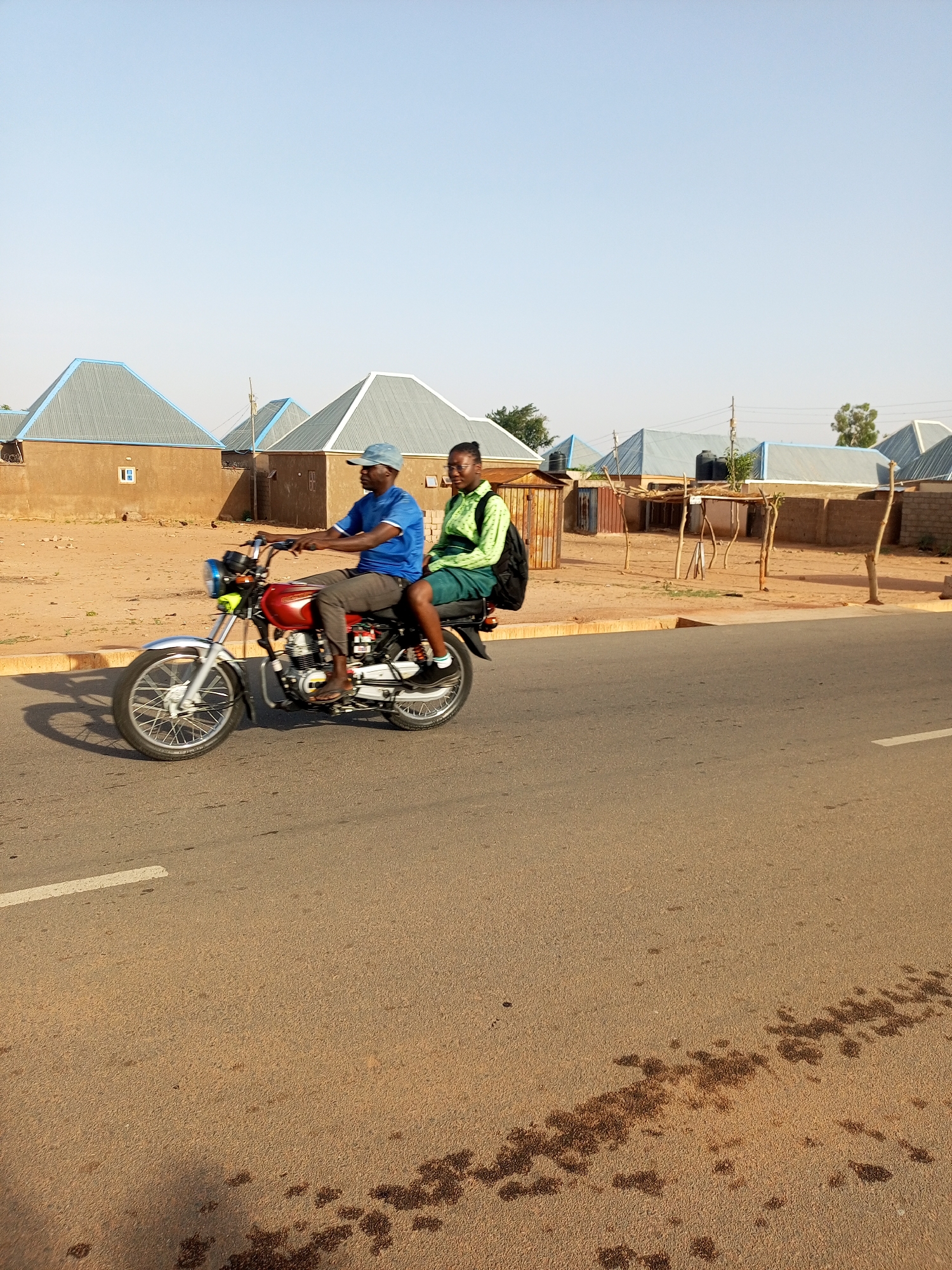 Morning street life documented in Abarakan, Niger