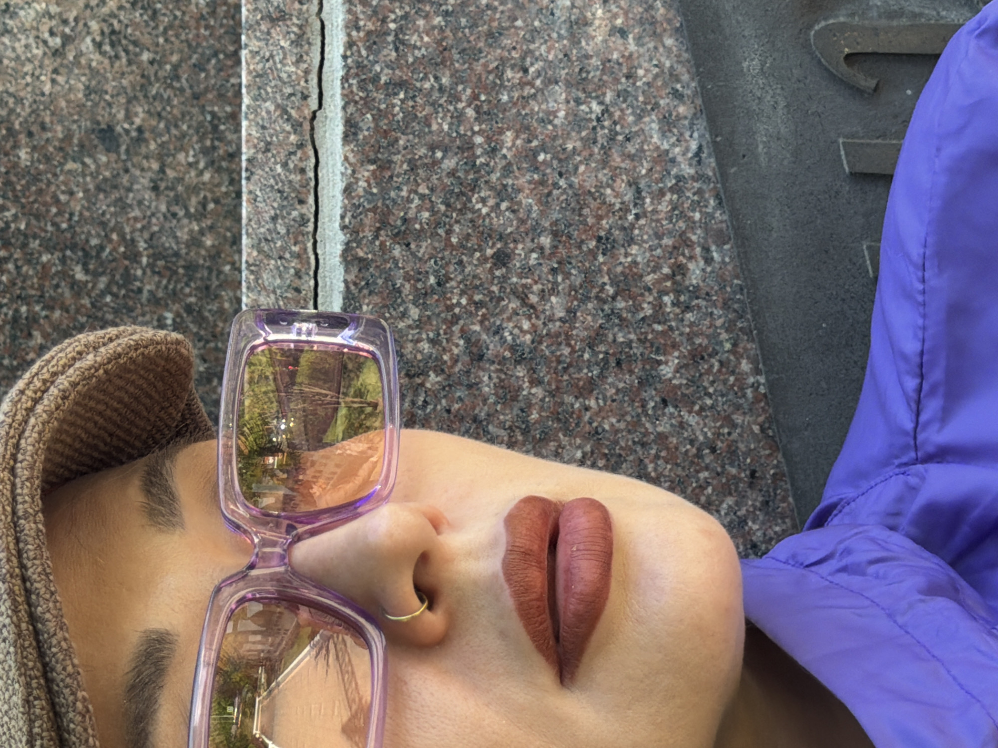 Woman in purple sunglasses photographed in outdoor session, Krasnoyarsk