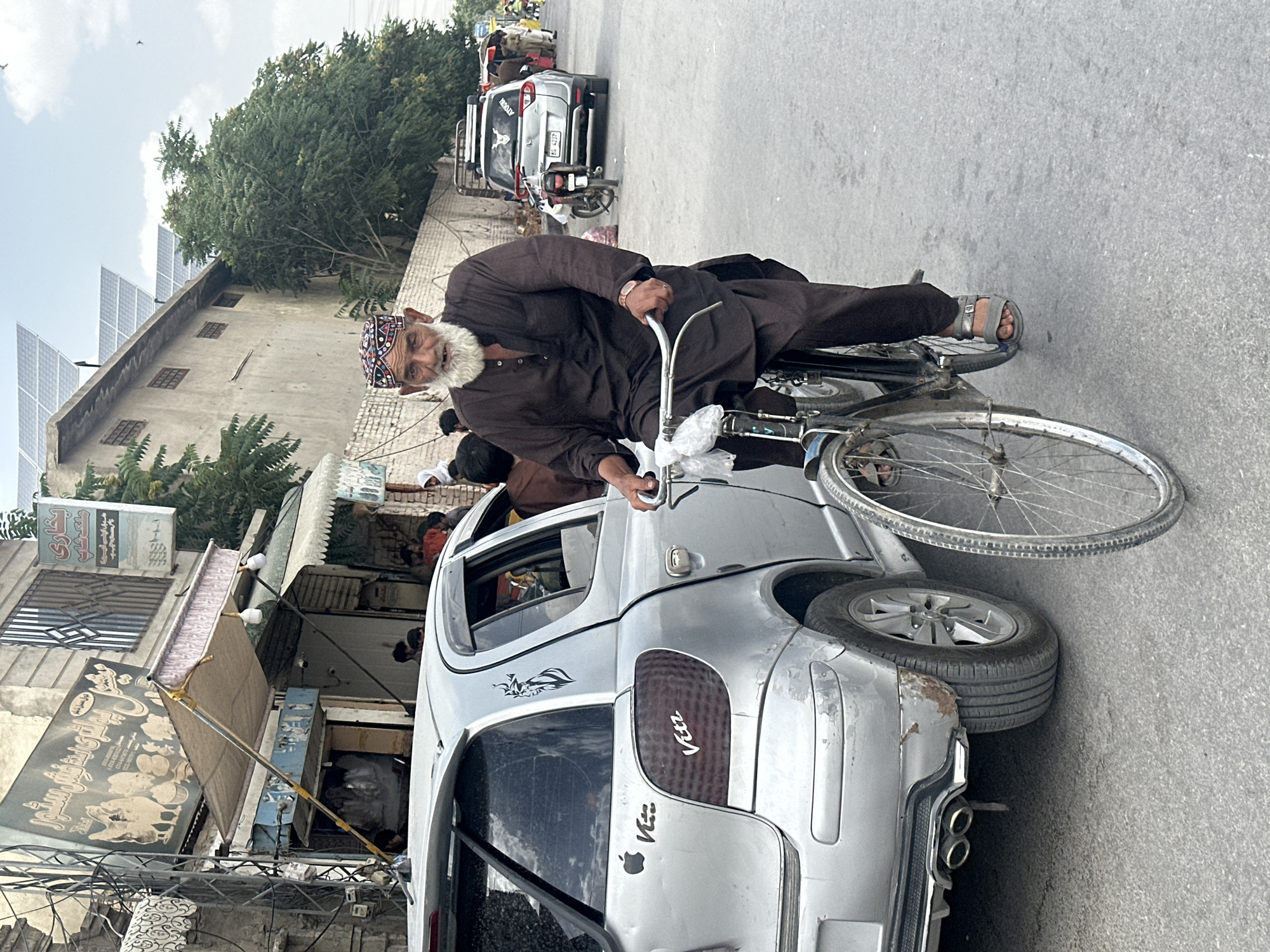 Daily life moments captured in Quetta streets