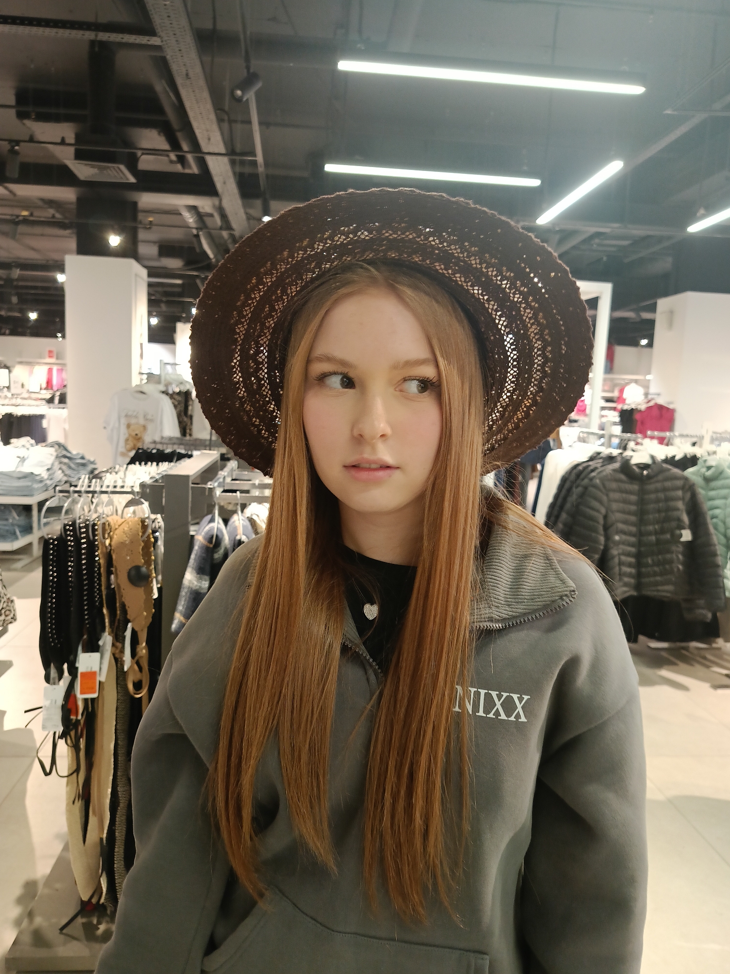 Weekend mall activities documented in Izhevsk, Russia