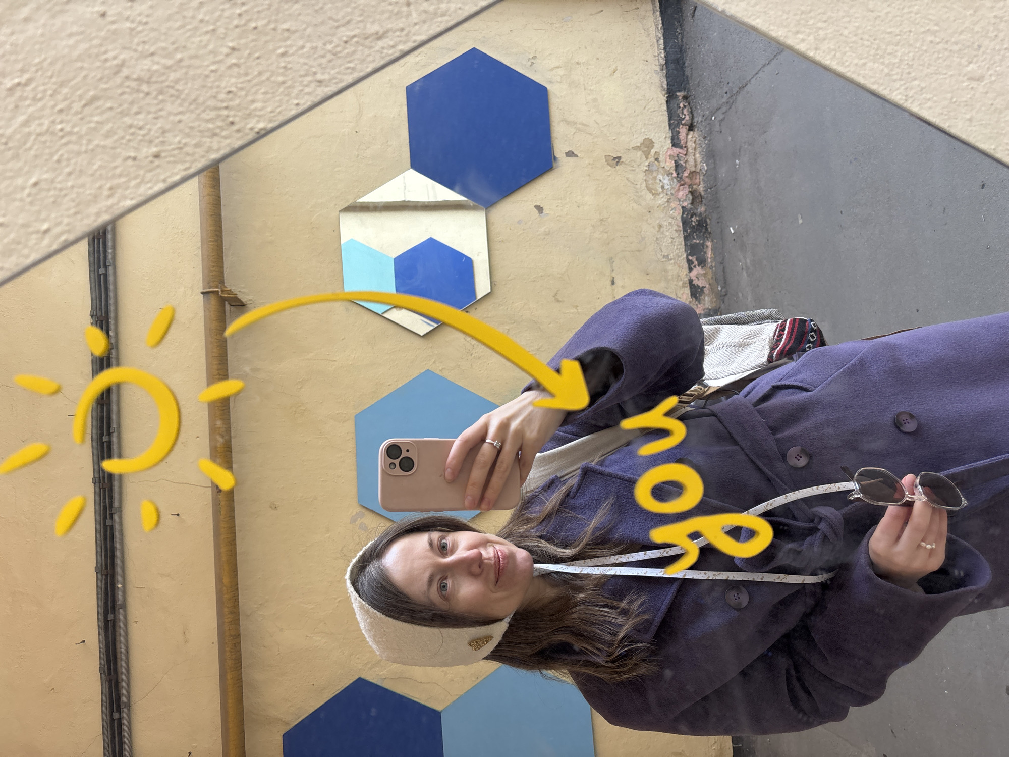 Afternoon street life and sightseeing moments in central Saint Petersburg