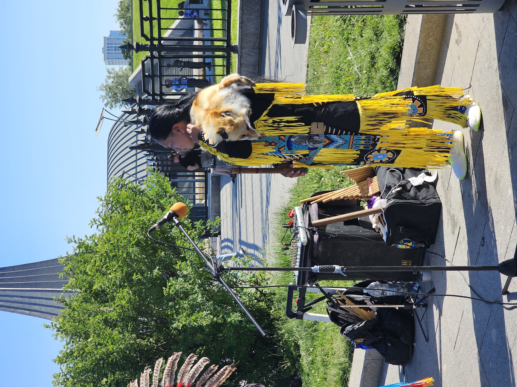 Street musicians perform across Moscow landmarks on sunny afternoon