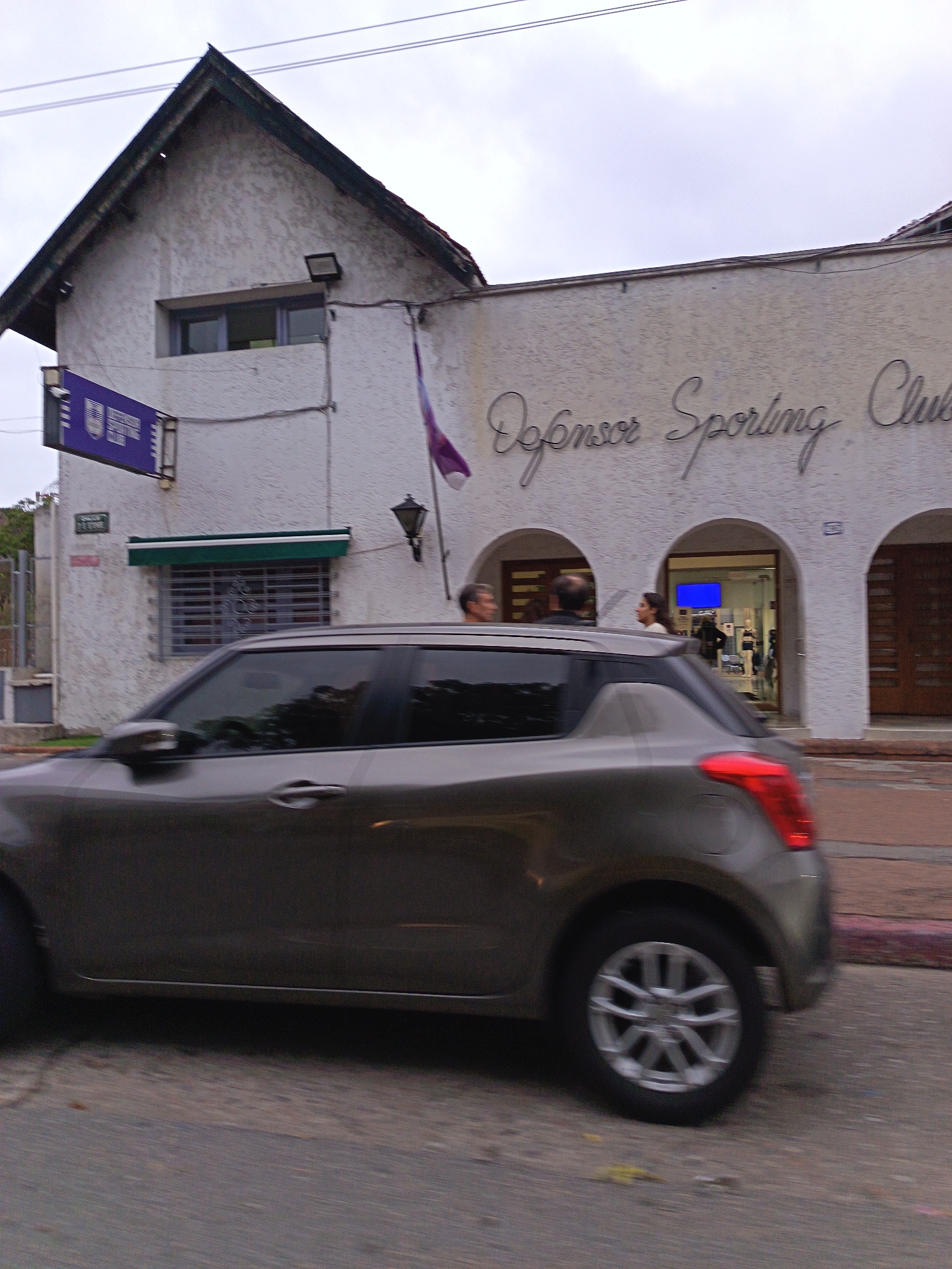Vehicle spotted driving past Defensor Sporting Club in Montevideo