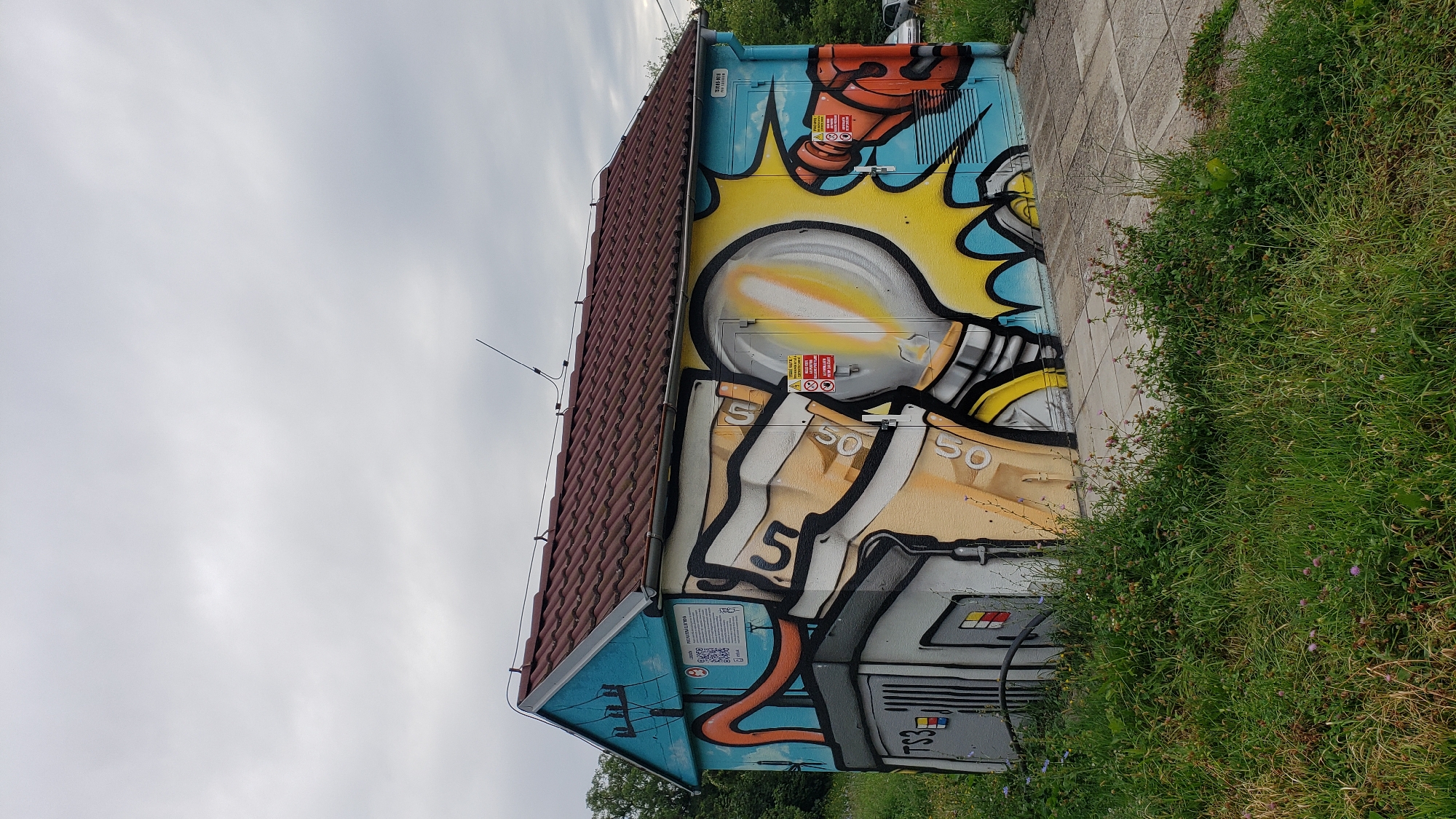 Street-level tour of Prešov's infrastructure, graffiti, and greenery