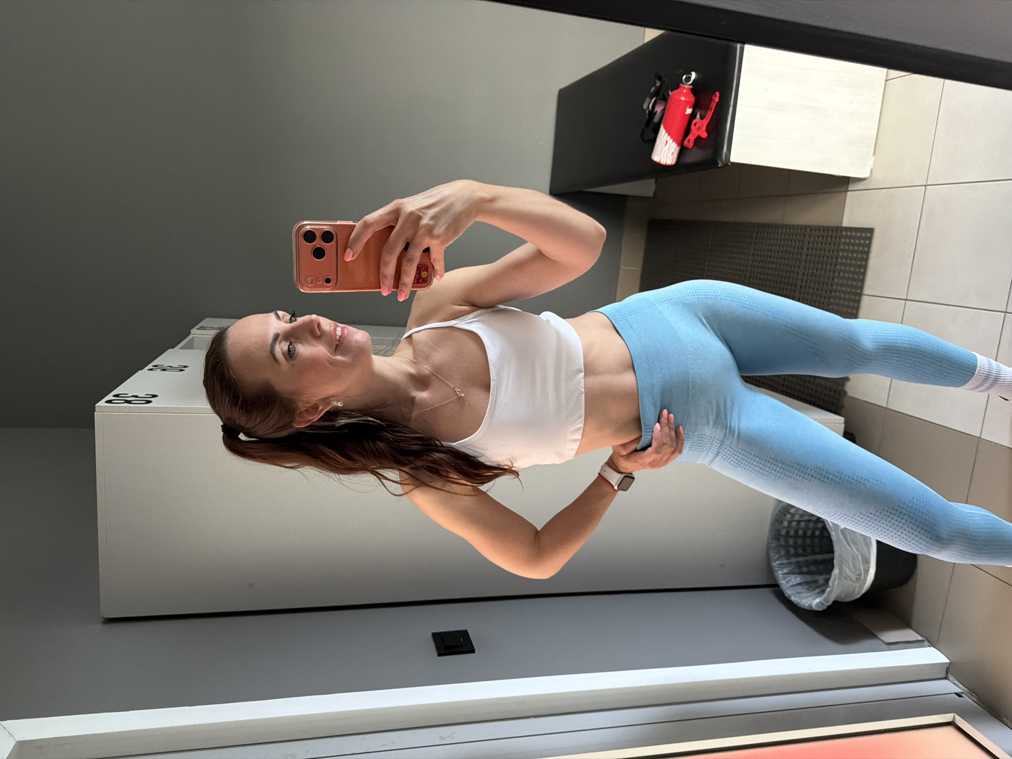 Full gym session in Birobidzhan, selfies and all