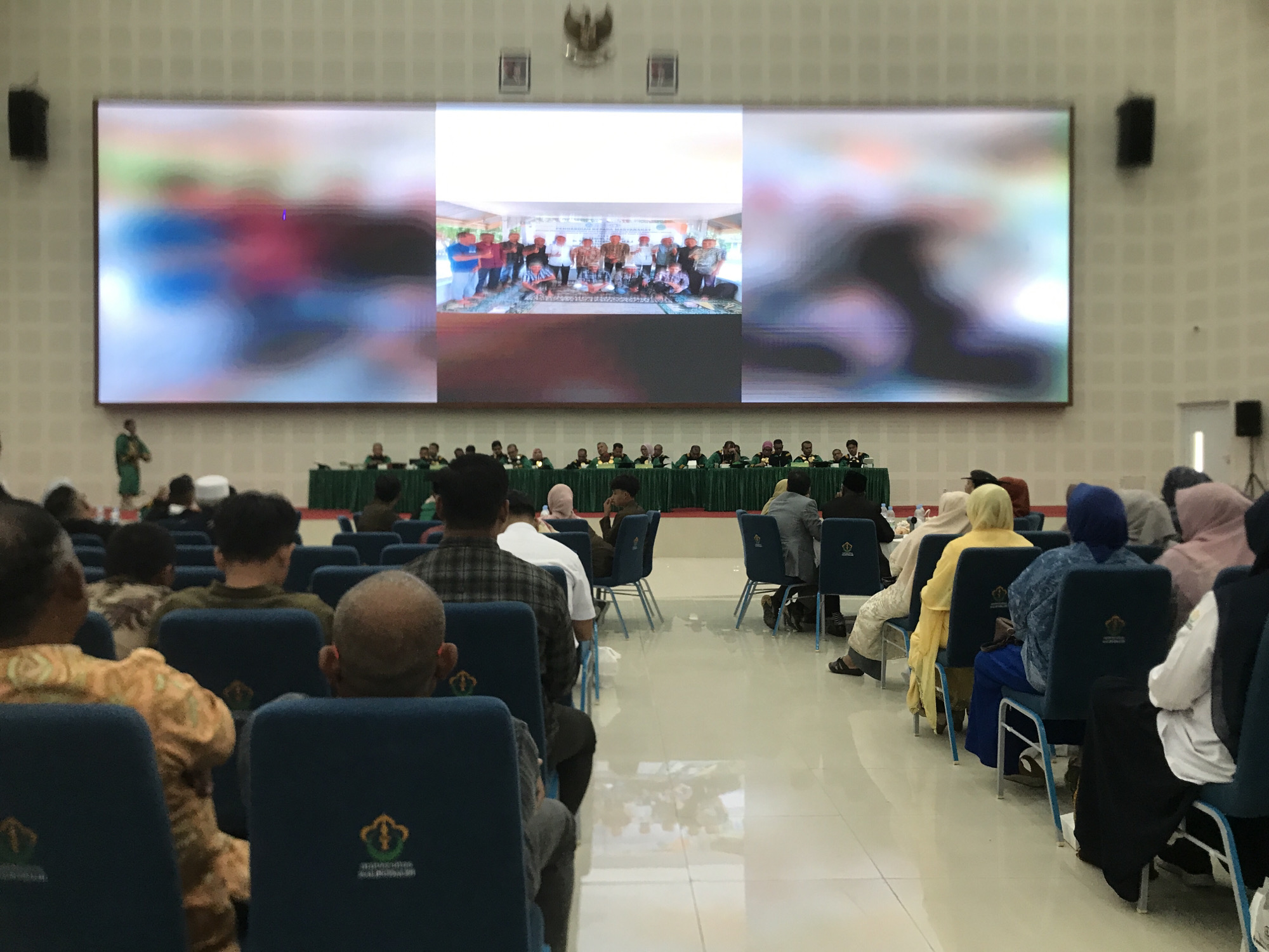 Traditional Indonesian gathering draws crowd in Reuleut Timu auditorium