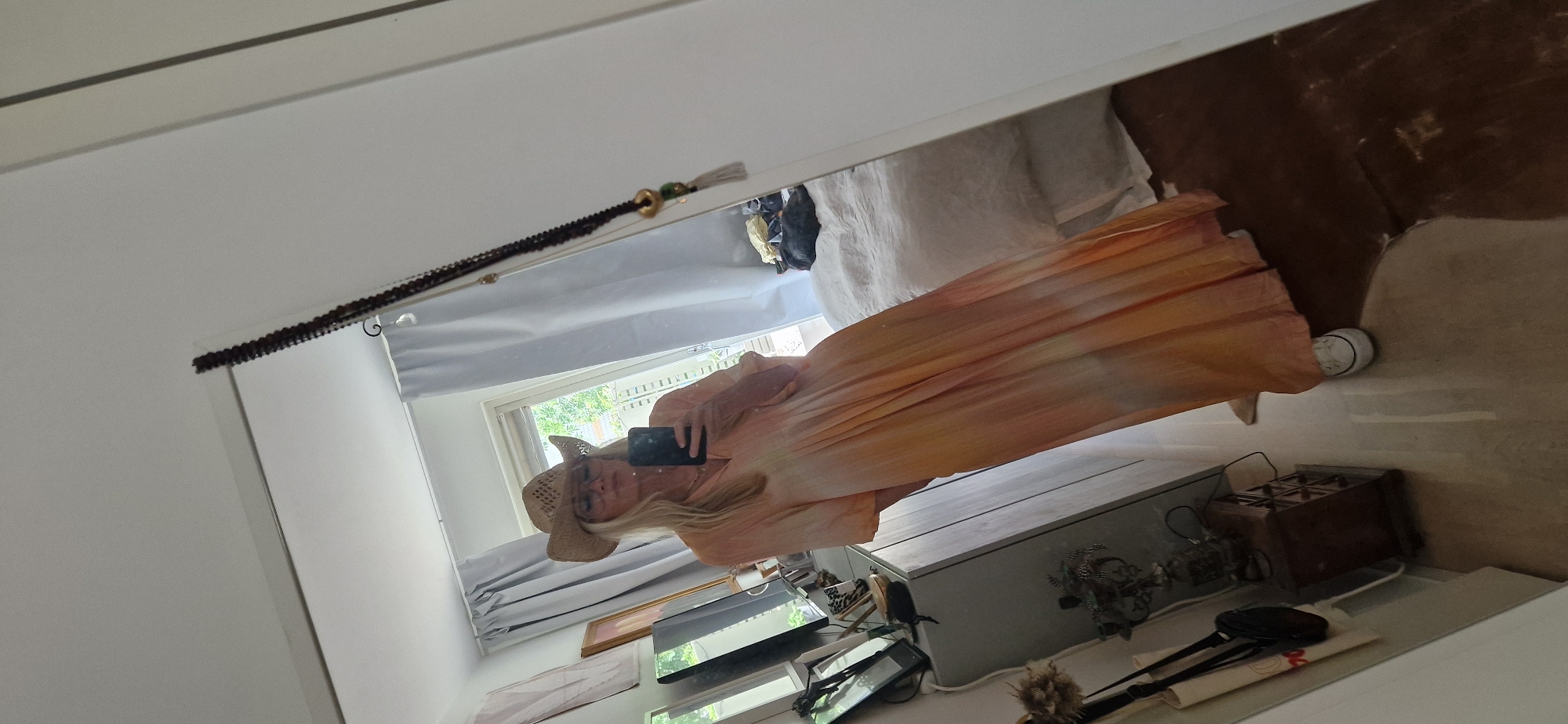 Mirror selfie outfit checks in Stockholm, summer morning