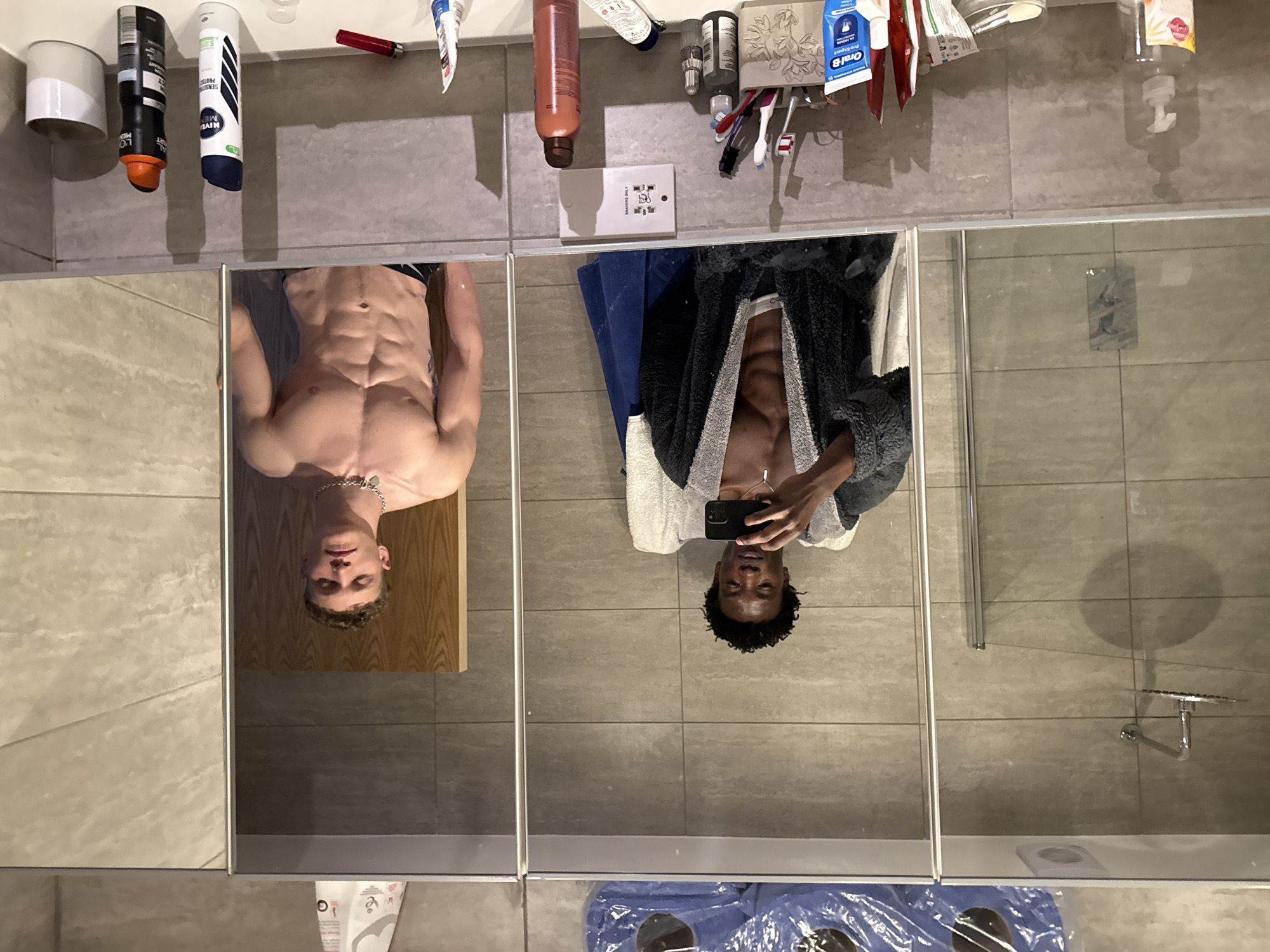 London residents captured in selfies and street scenes