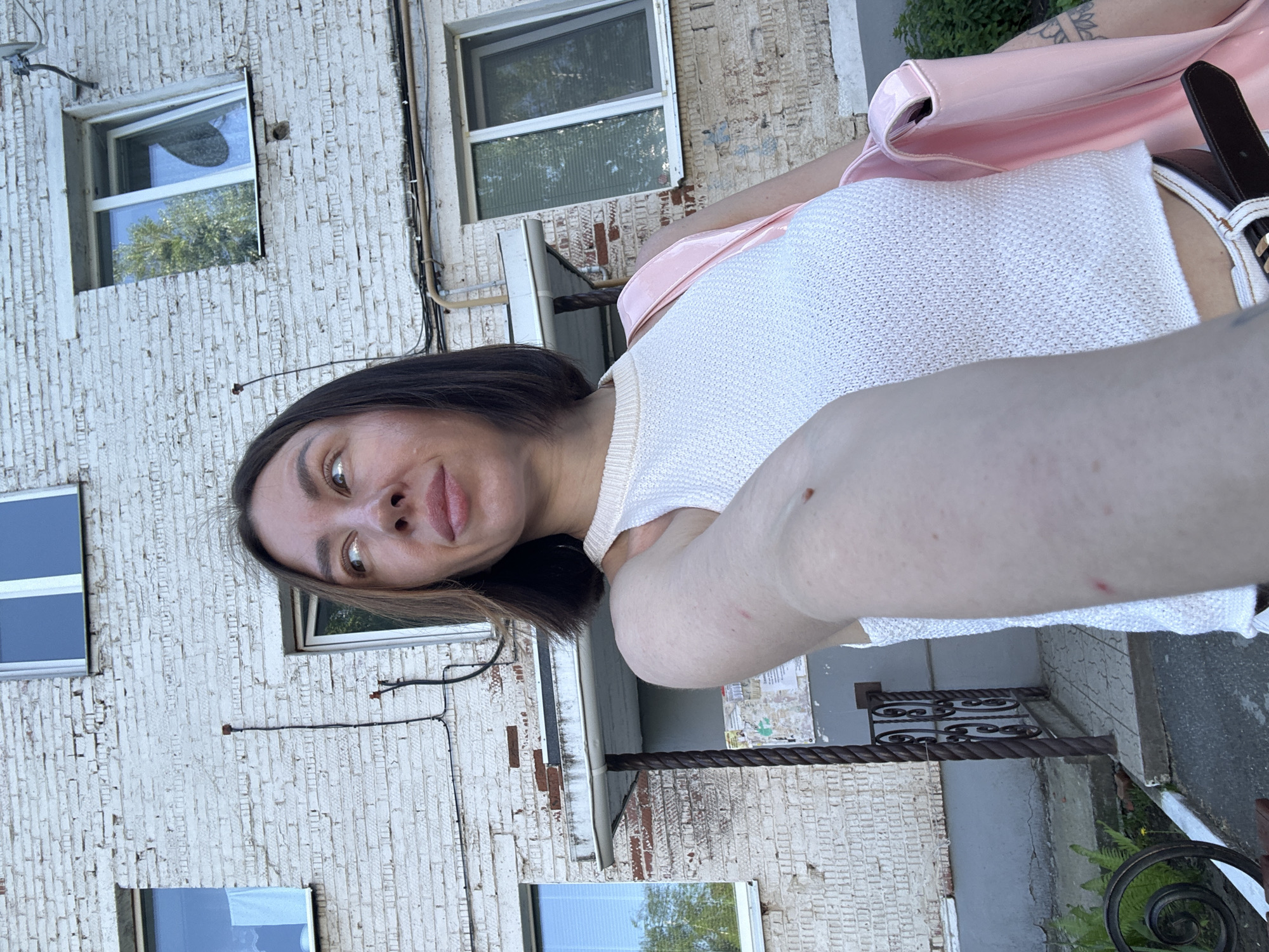 Morning life documented in Votkinsk: selfies, sleeping cat, playground