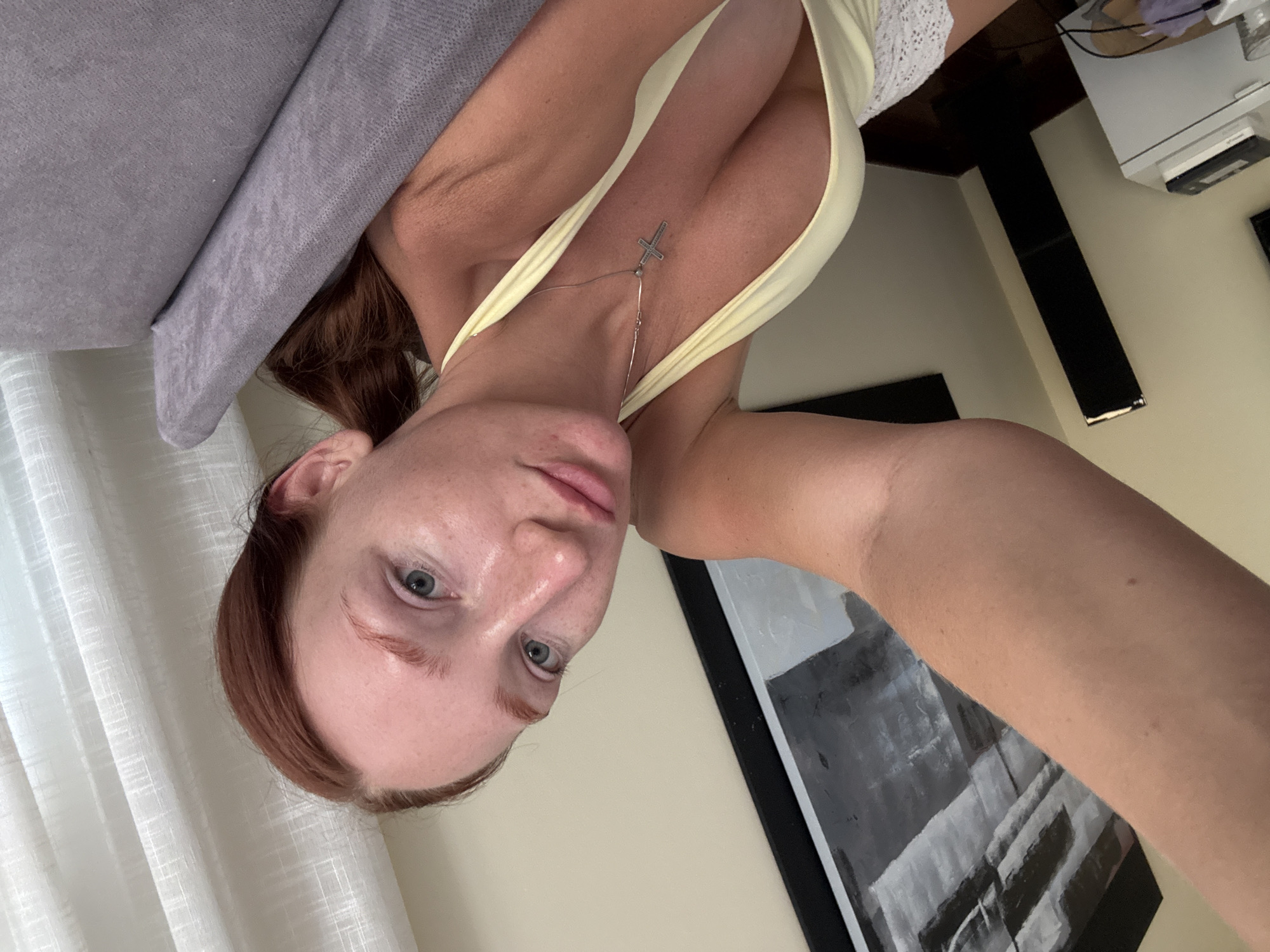 Person takes selfie indoors in Las Palmas, Spain