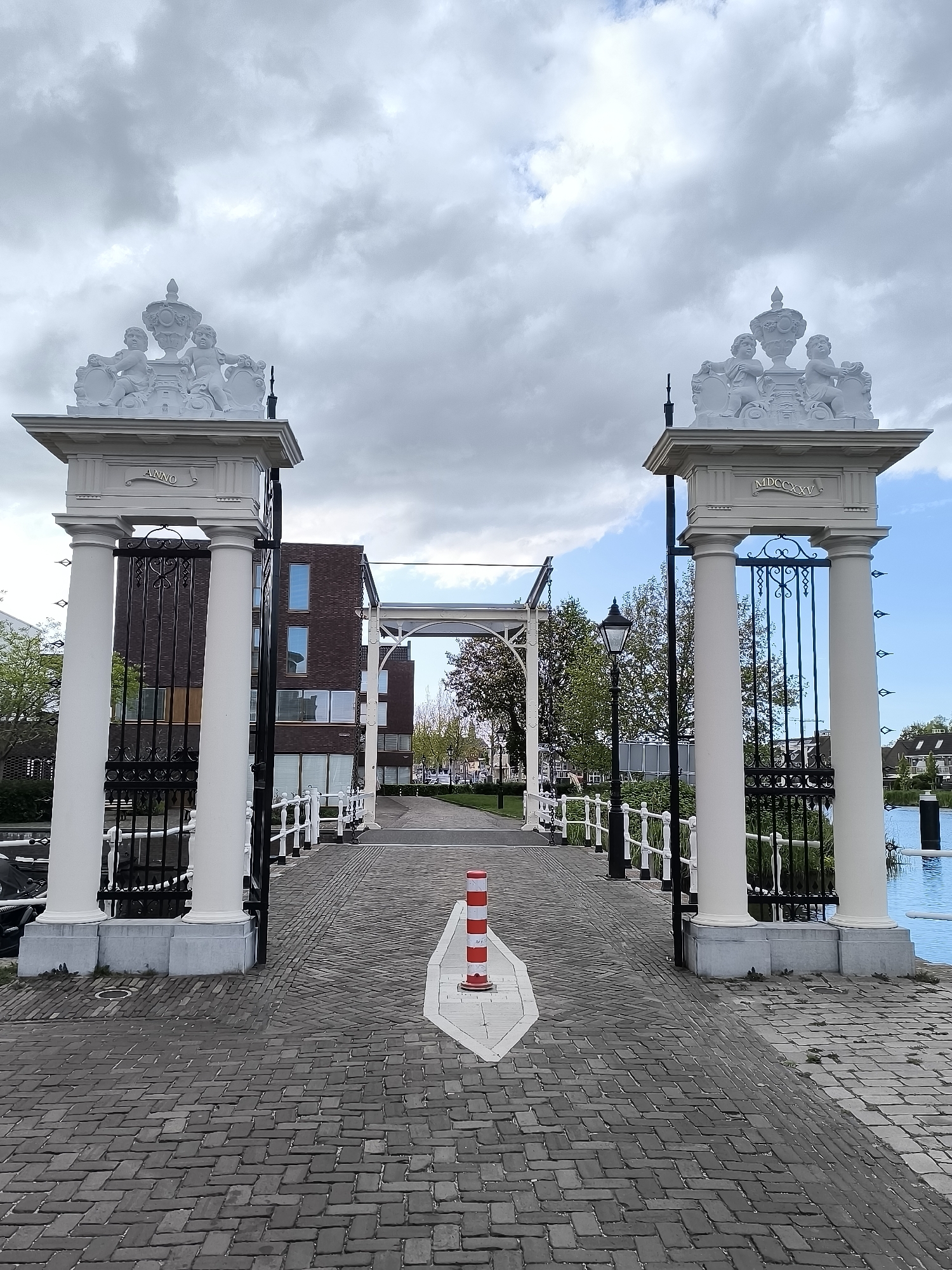 Casual canal walk documented in Alkmaar, Netherlands