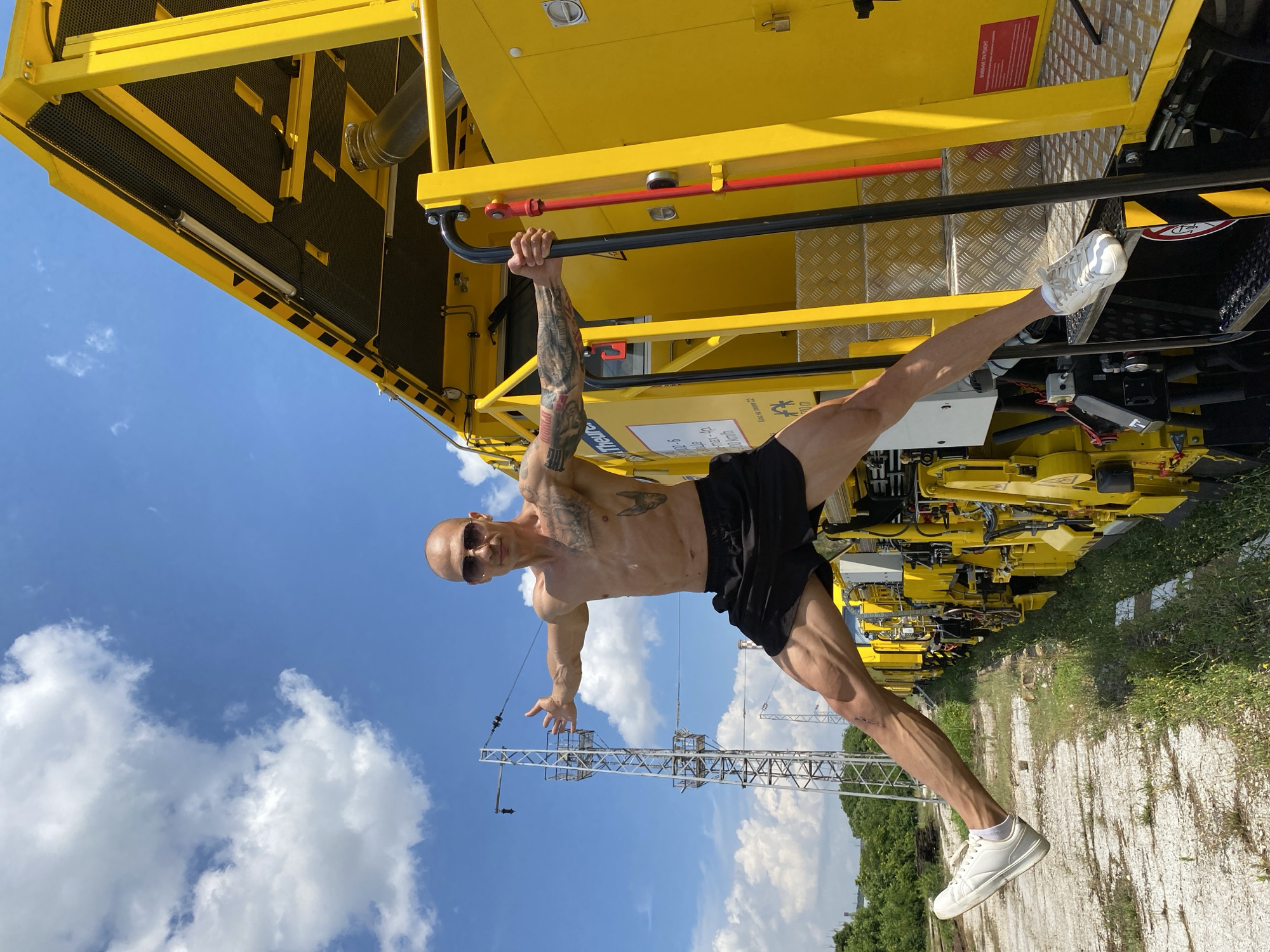 Acrobatic posing and selfies at a Pleven railway yard