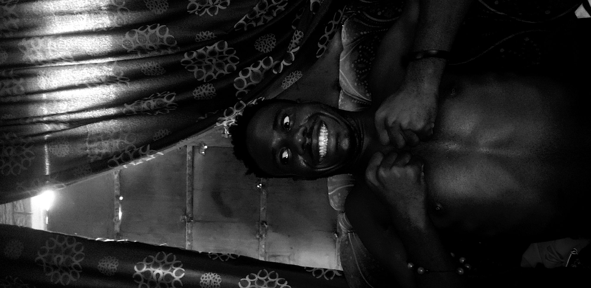 Family moments captured in black and white photos in Narayi