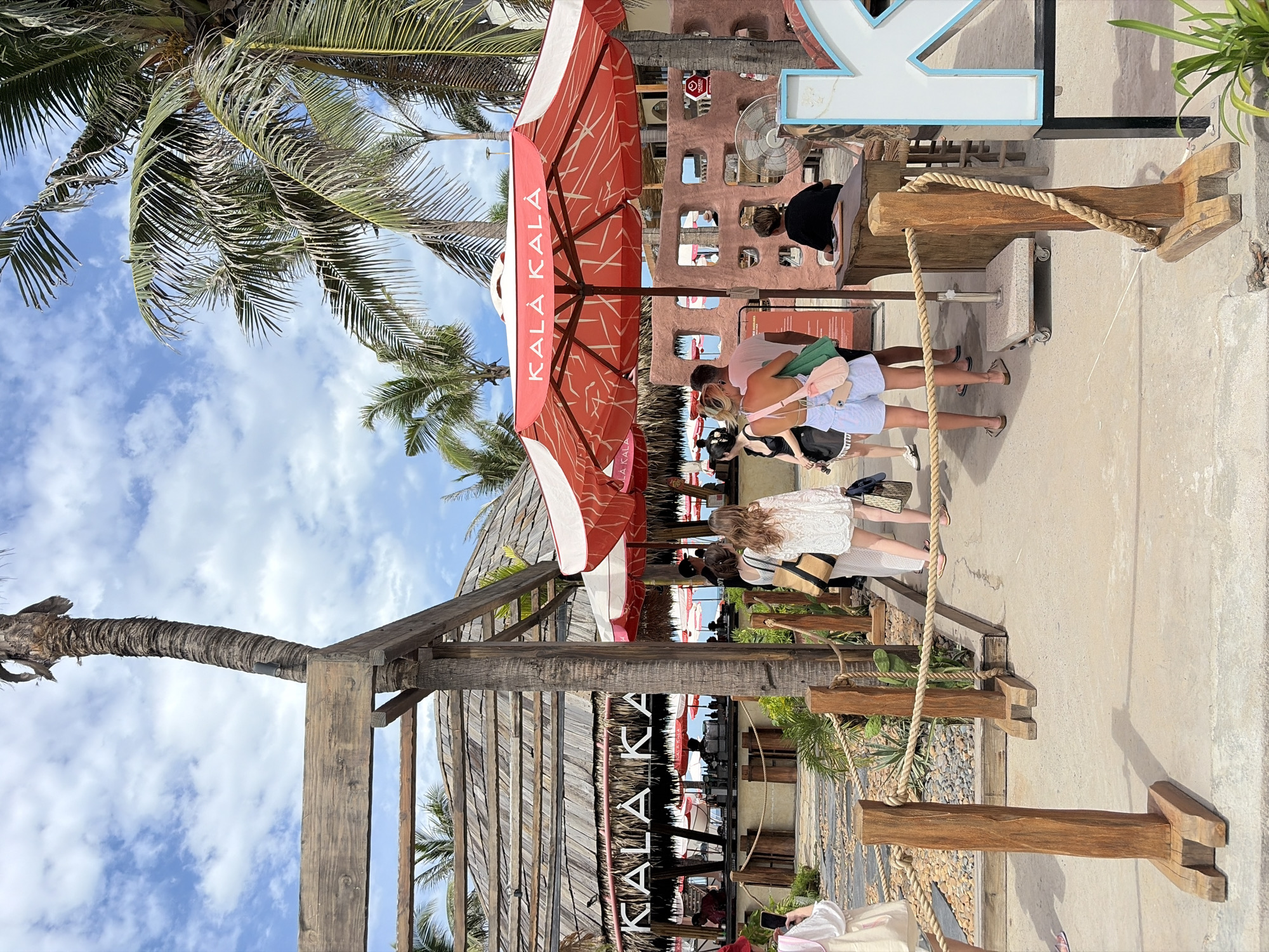 Beach club morning at My Khe, Đà Nẵng