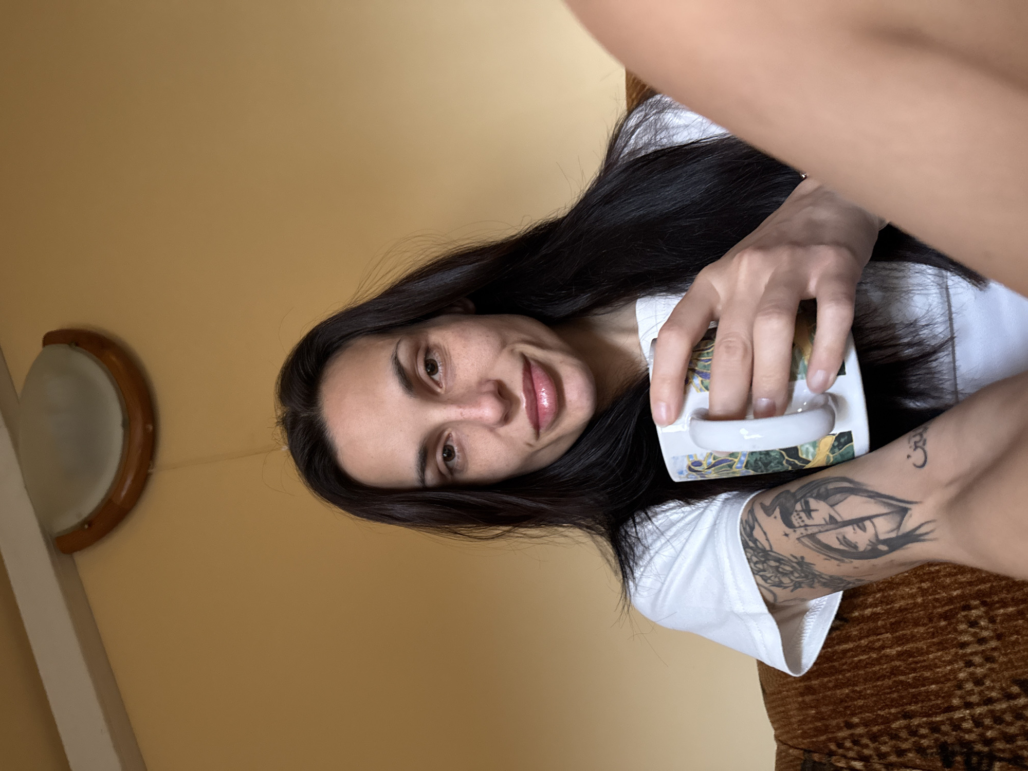 Woman takes morning selfie series in Pleven residence