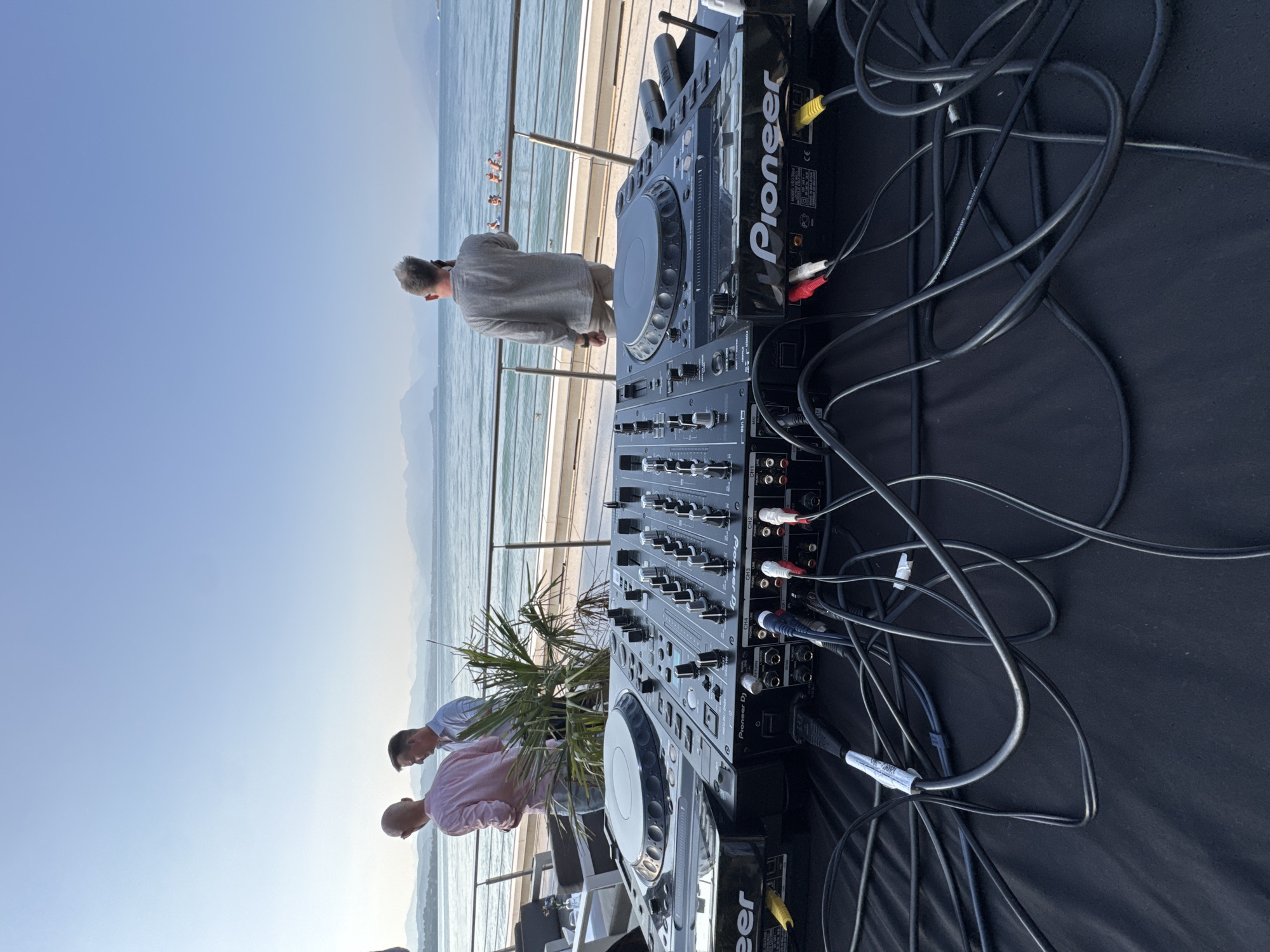 Lakeside venue in Desenzano del Garda preps for a summer evening event