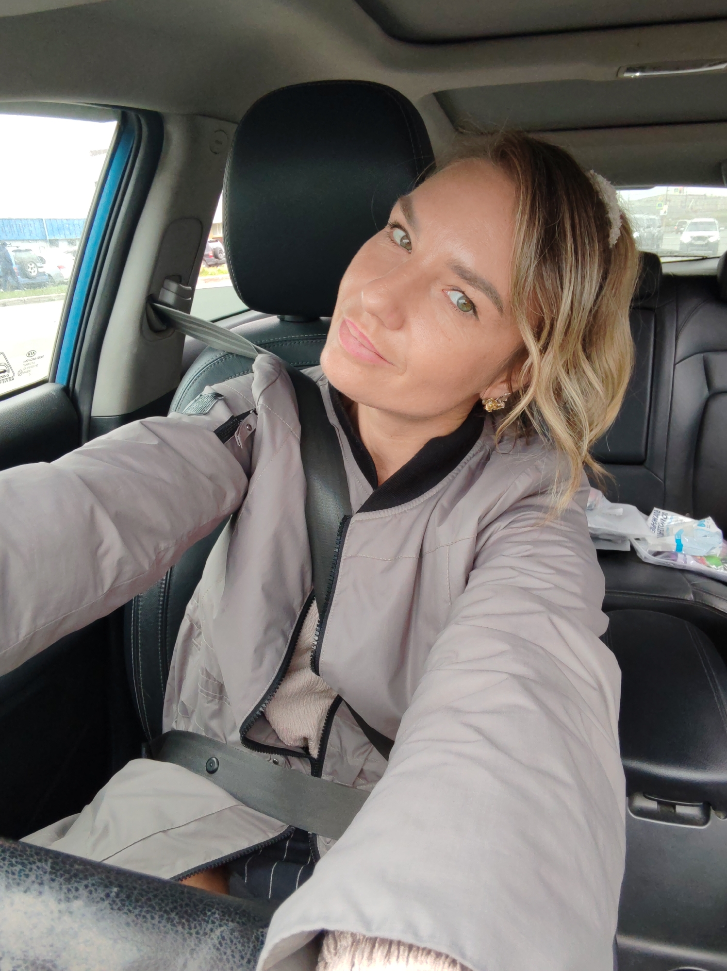Morning selfies and street views captured in Petropavlovsk-Kamchatsky