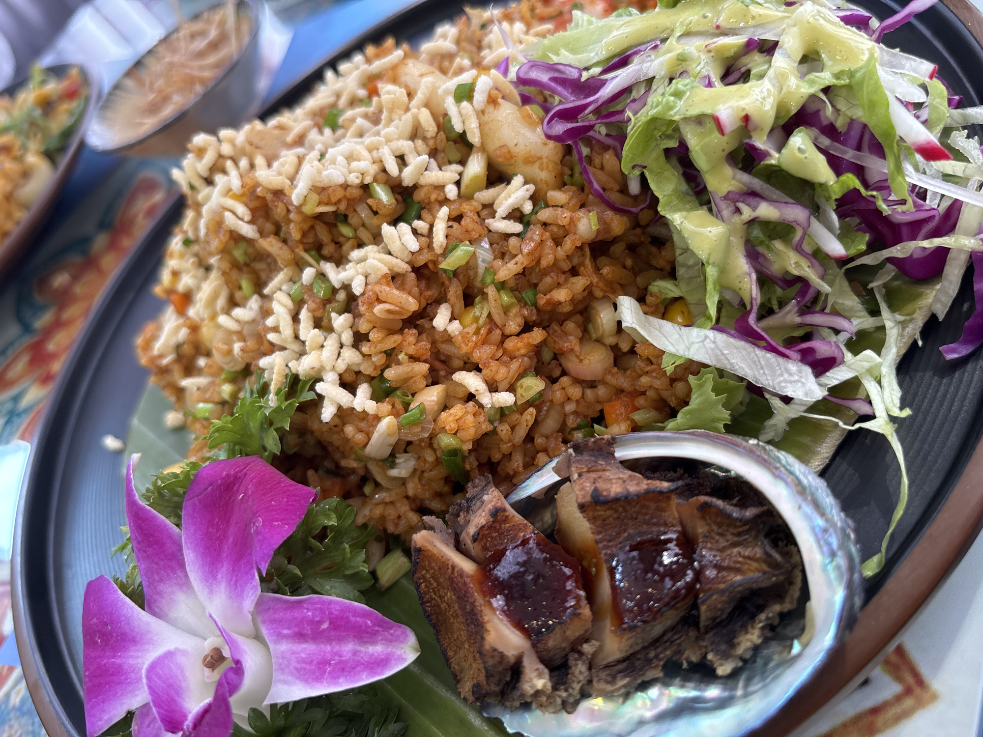 Local dishes documented at Đà Nẵng restaurant