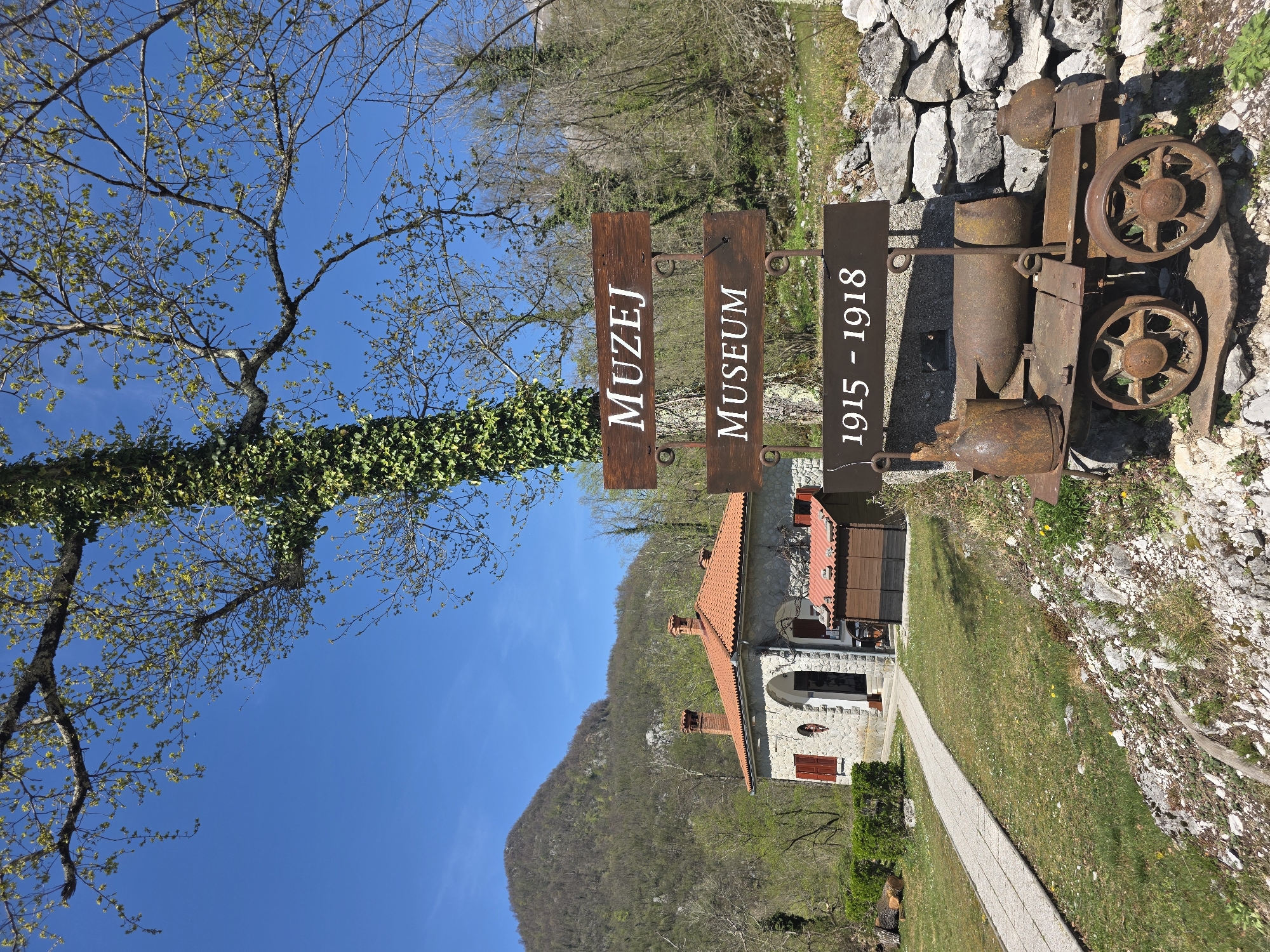 Tourist explores Mlinsko's church, WWI museum, and Soča River