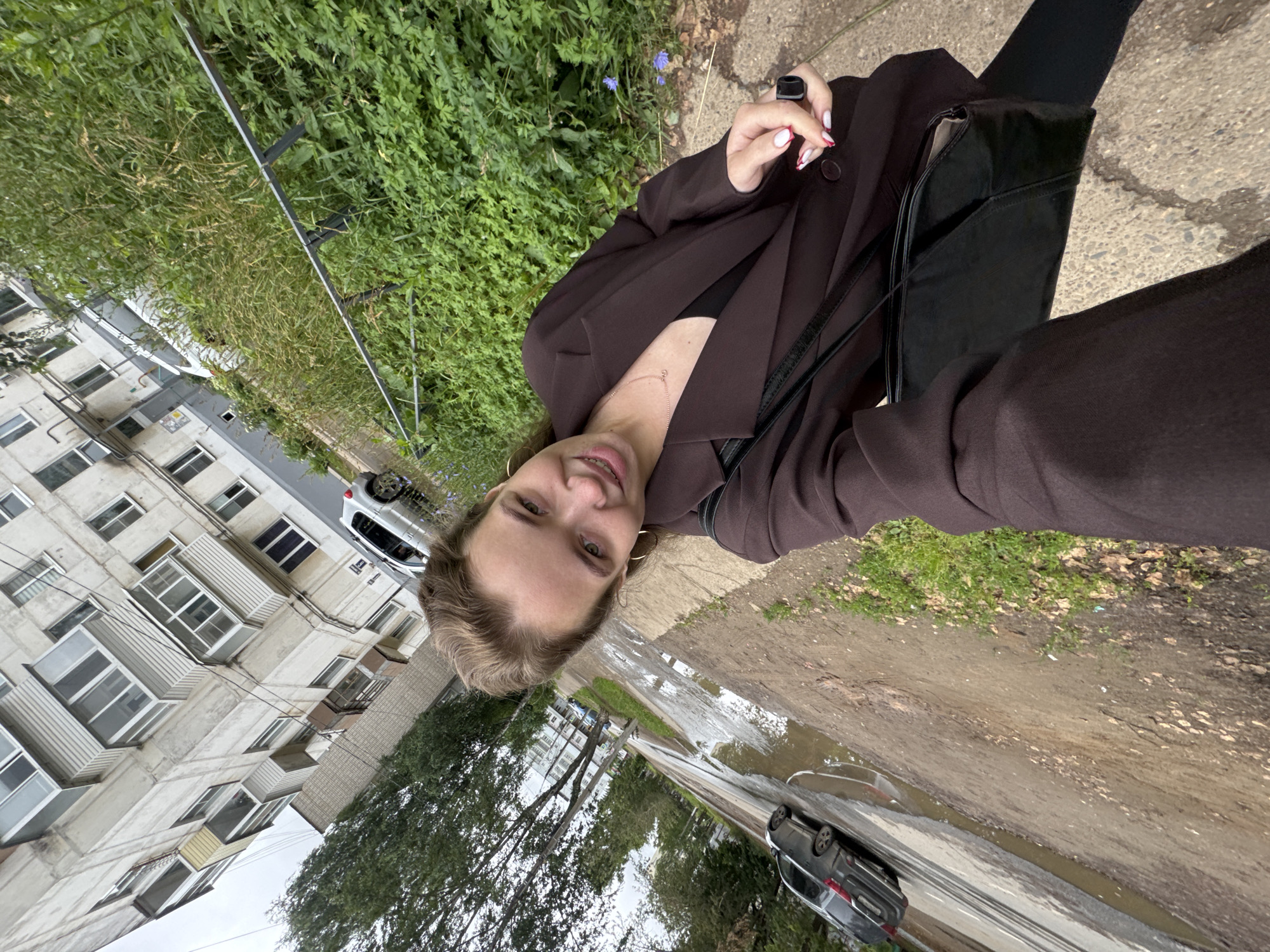 Lazy morning at home in Chaikovsky: selfies and a cat