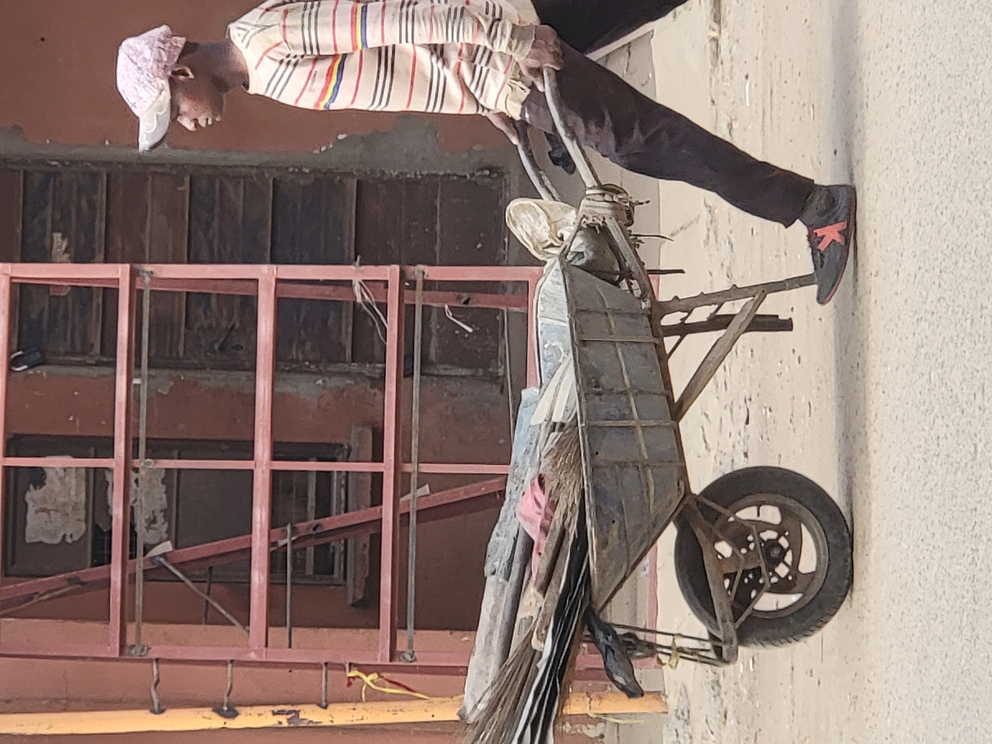 Morning street life documented in Maiburiji, Nigeria