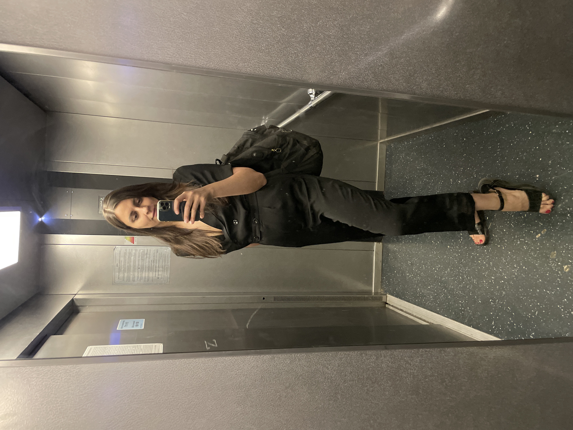 Urban moments captured: selfies, rain, city life recorded