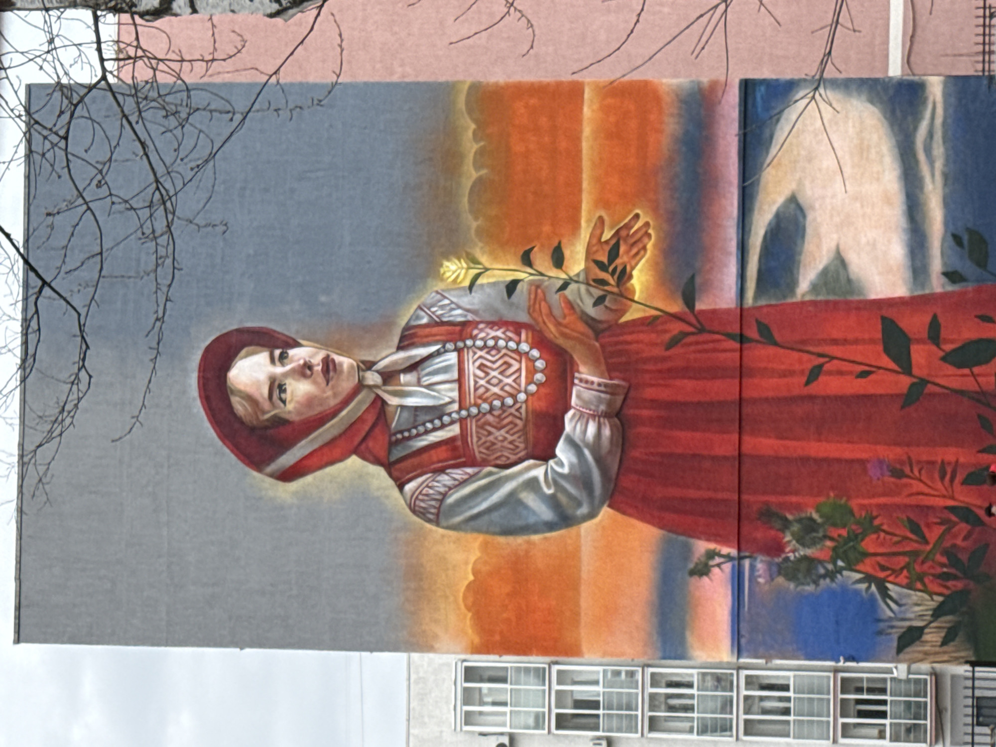 Traditional Russian woman mural spotted in Perm
